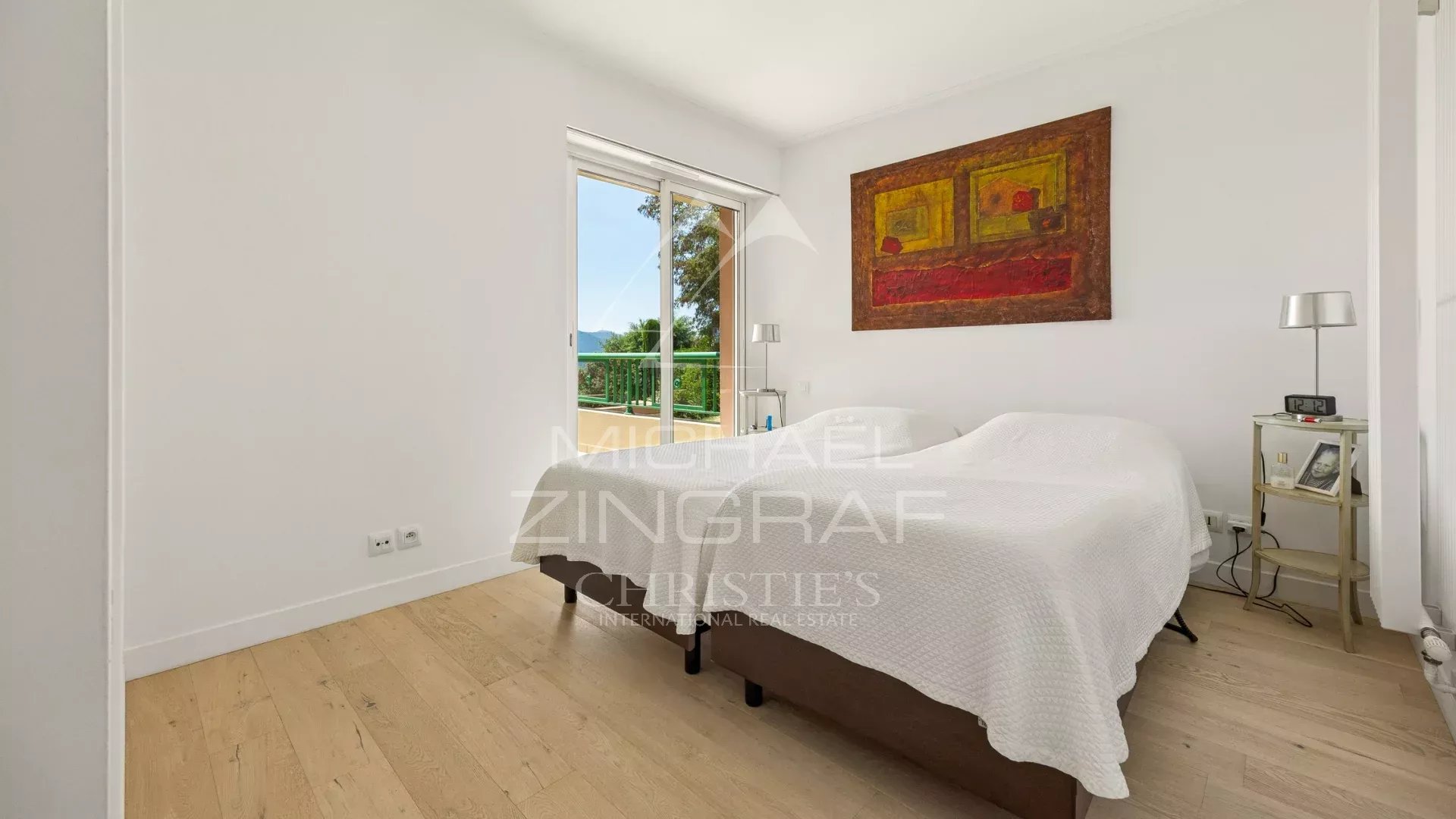 Appartement lumineux dans résidence sécurisée
