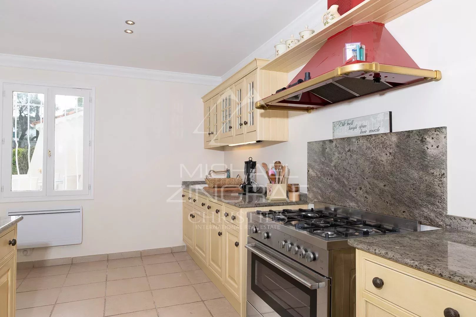 Cap d'Antibes - Character house