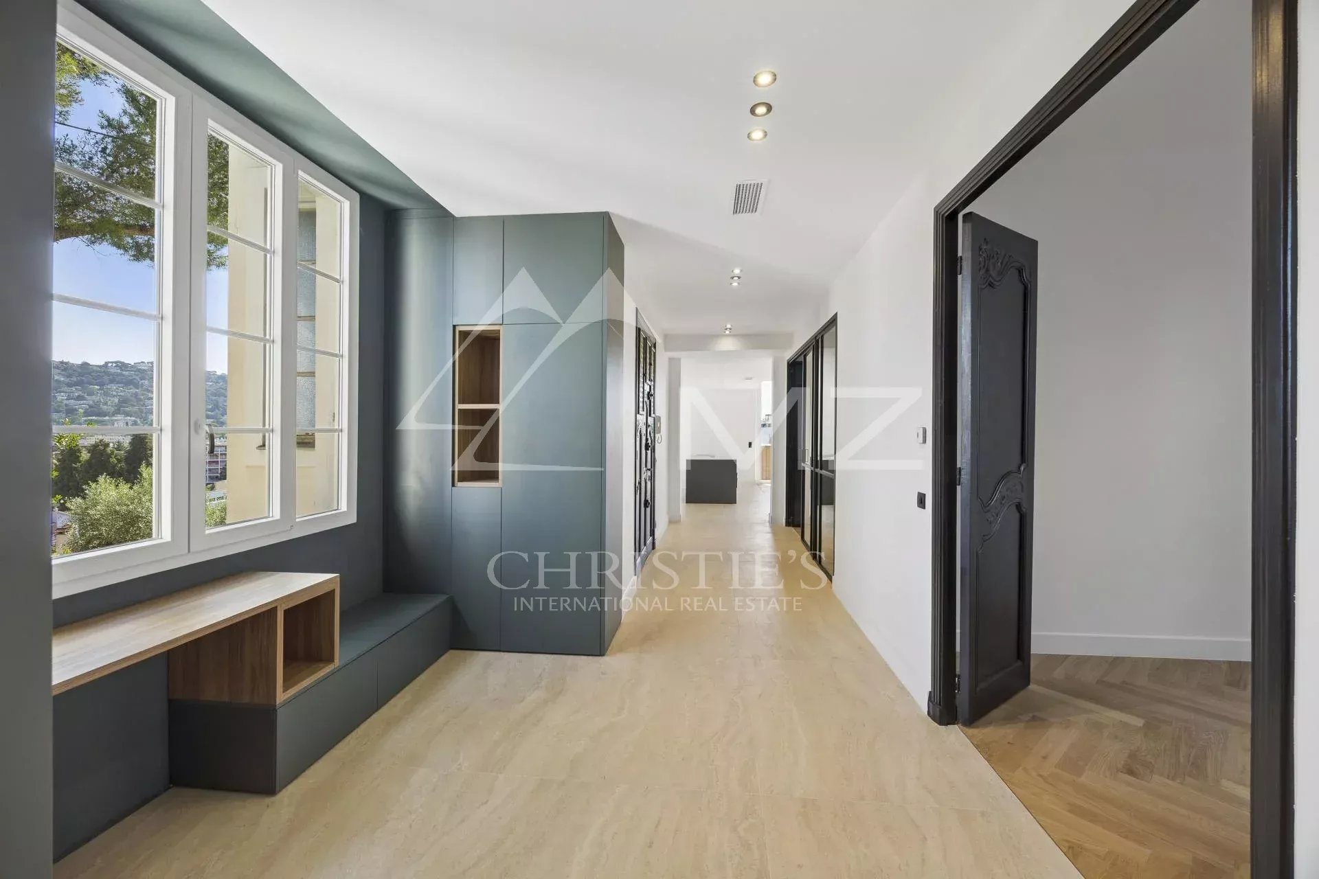 Le Cannet Europe stunning volumes for this apartment