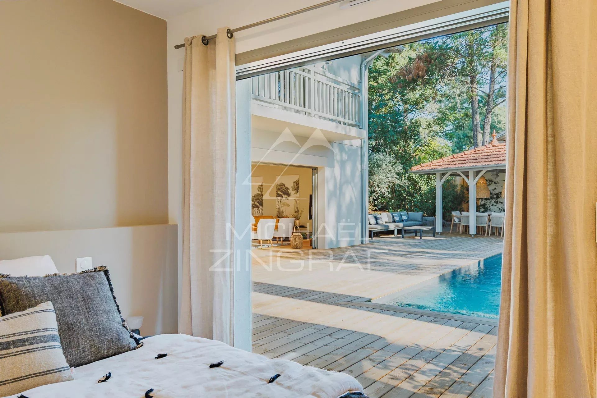 Abatilles – Elegante Familienvilla mit Pool