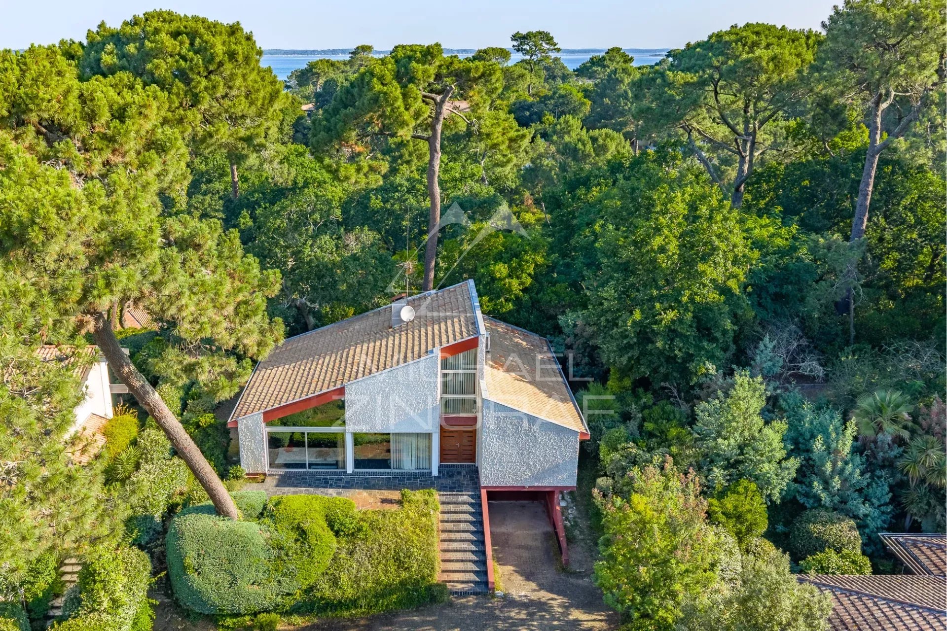 Maison d’architecte, Quartier Pereire, Plage à pieds.