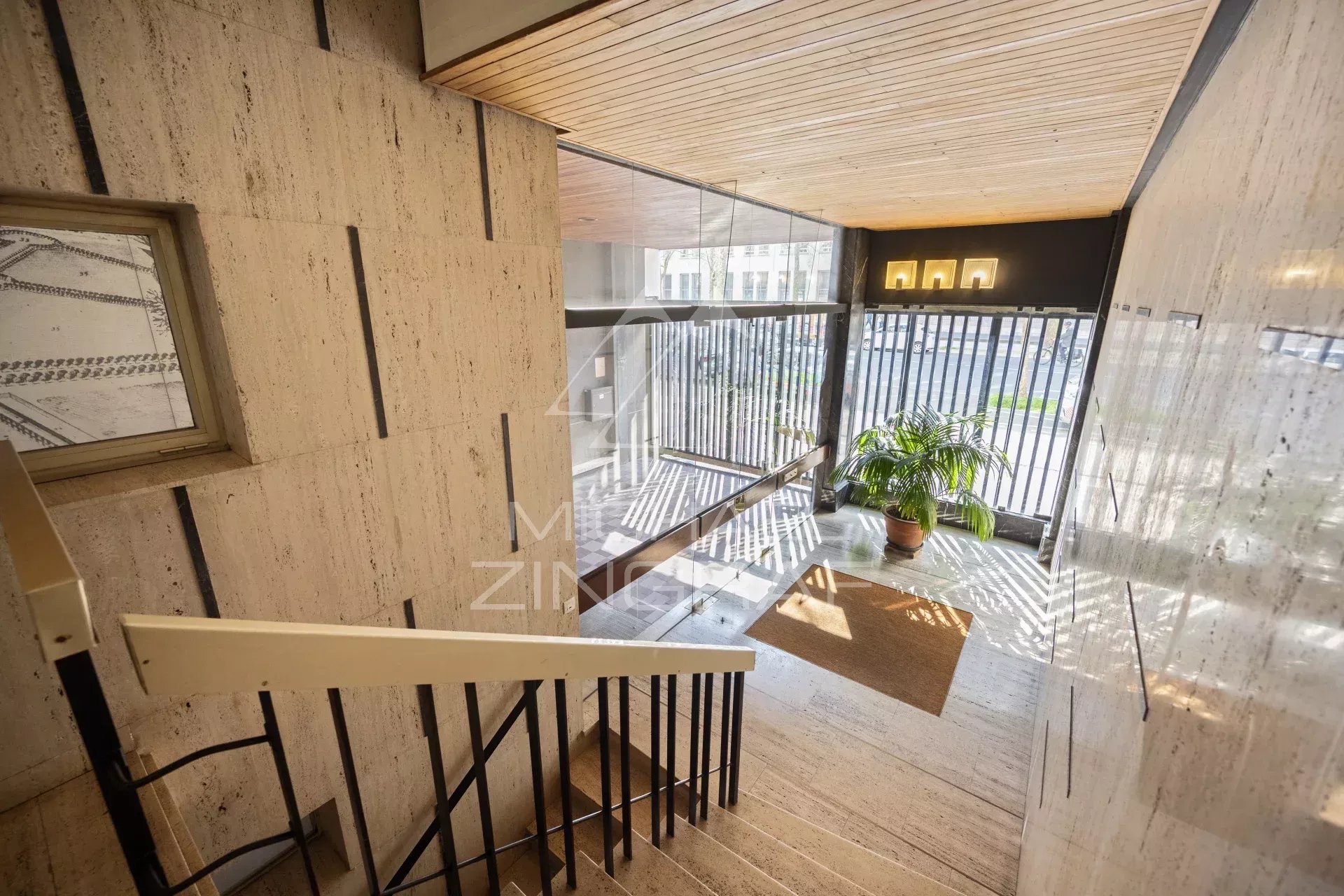 A vendre - Paris 7ème - 3 Chambres - Parfait état