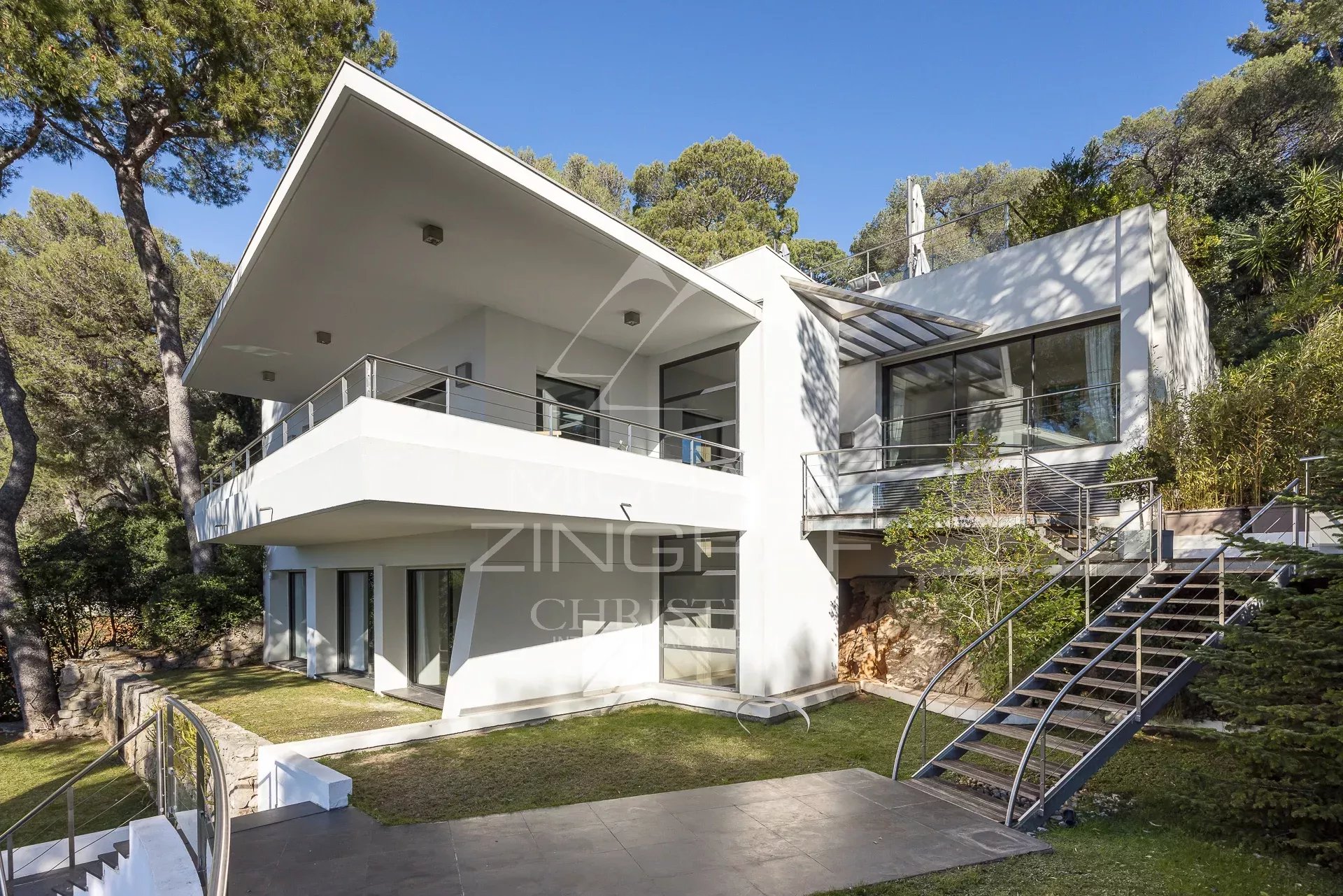 Moderne Villa - Panorama-Meerblick