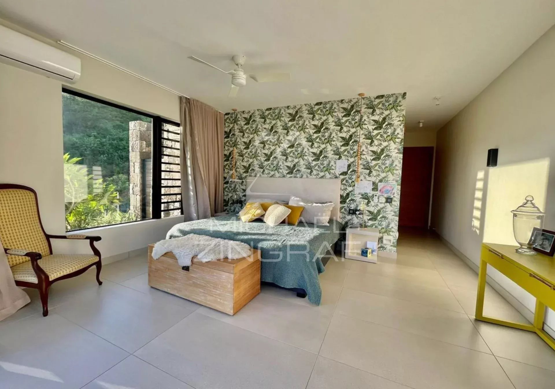 Exceptional Luxury Villa in Black River