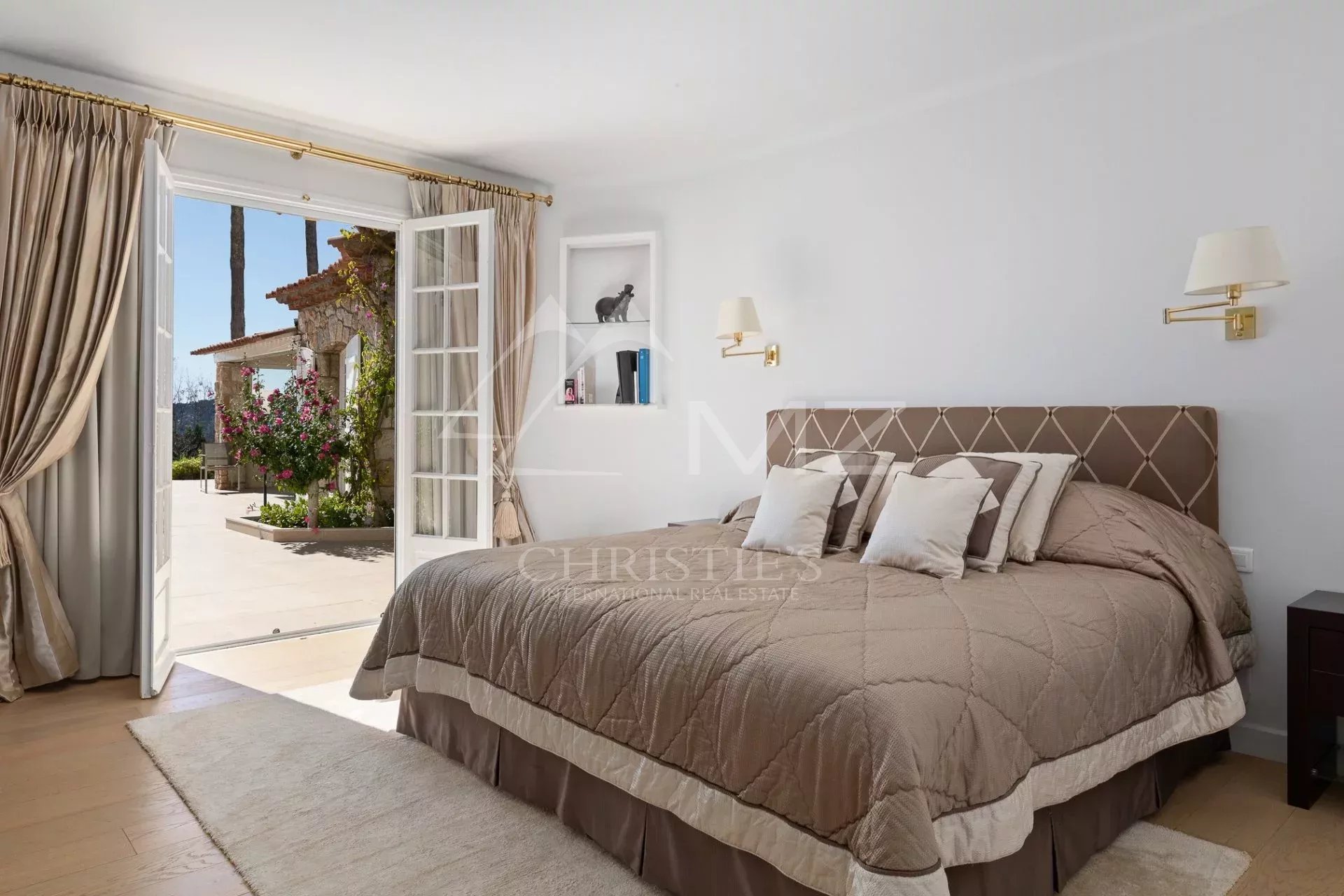 Umgebung von Cannes - Mandelieu-la-Napoule - Anwesen mit Meerblick