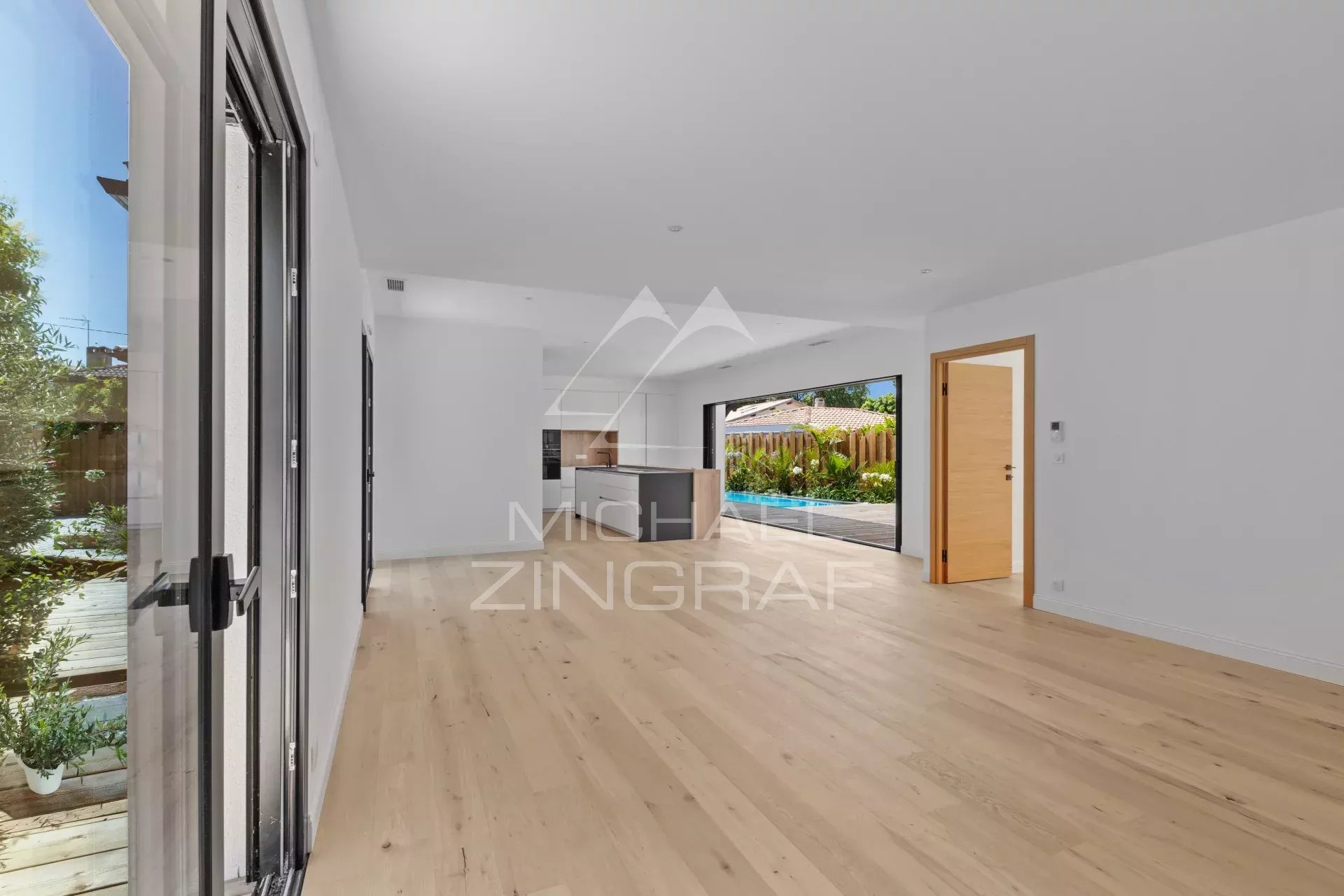 Elegante villa contemporaine - 4 chambres - Piscine