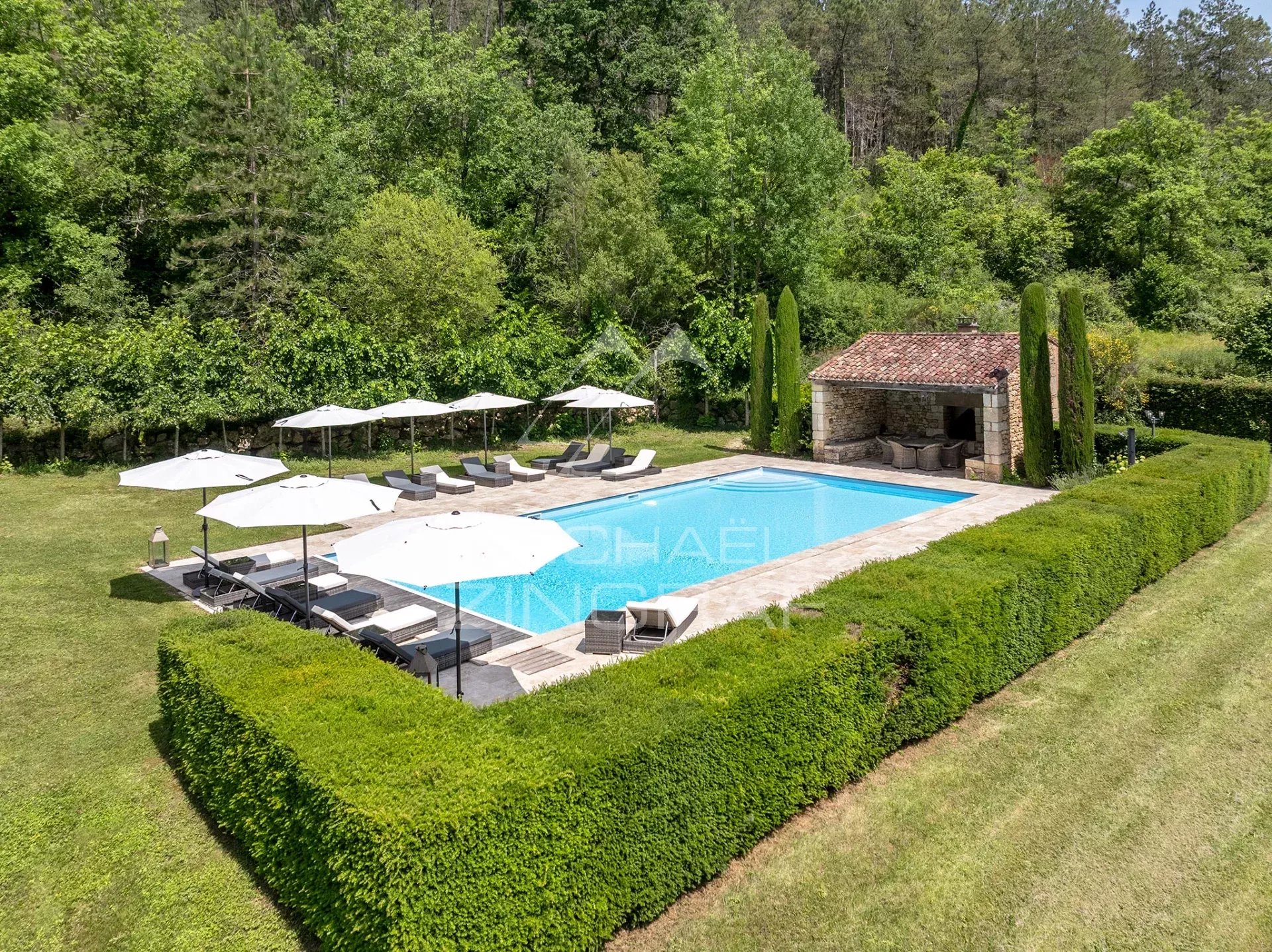 Außergewöhnliches Anwesen im grünen Périgord