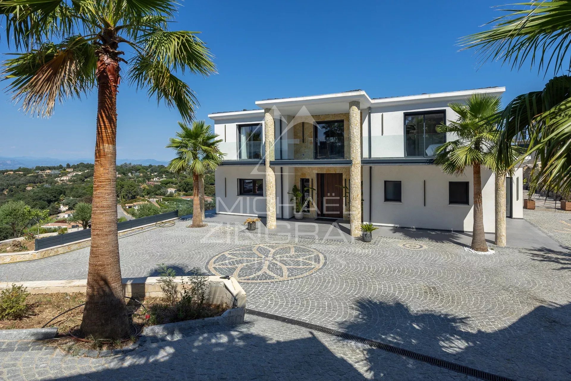 Tanneron – traumhafte Luxusvilla mit Meerblick