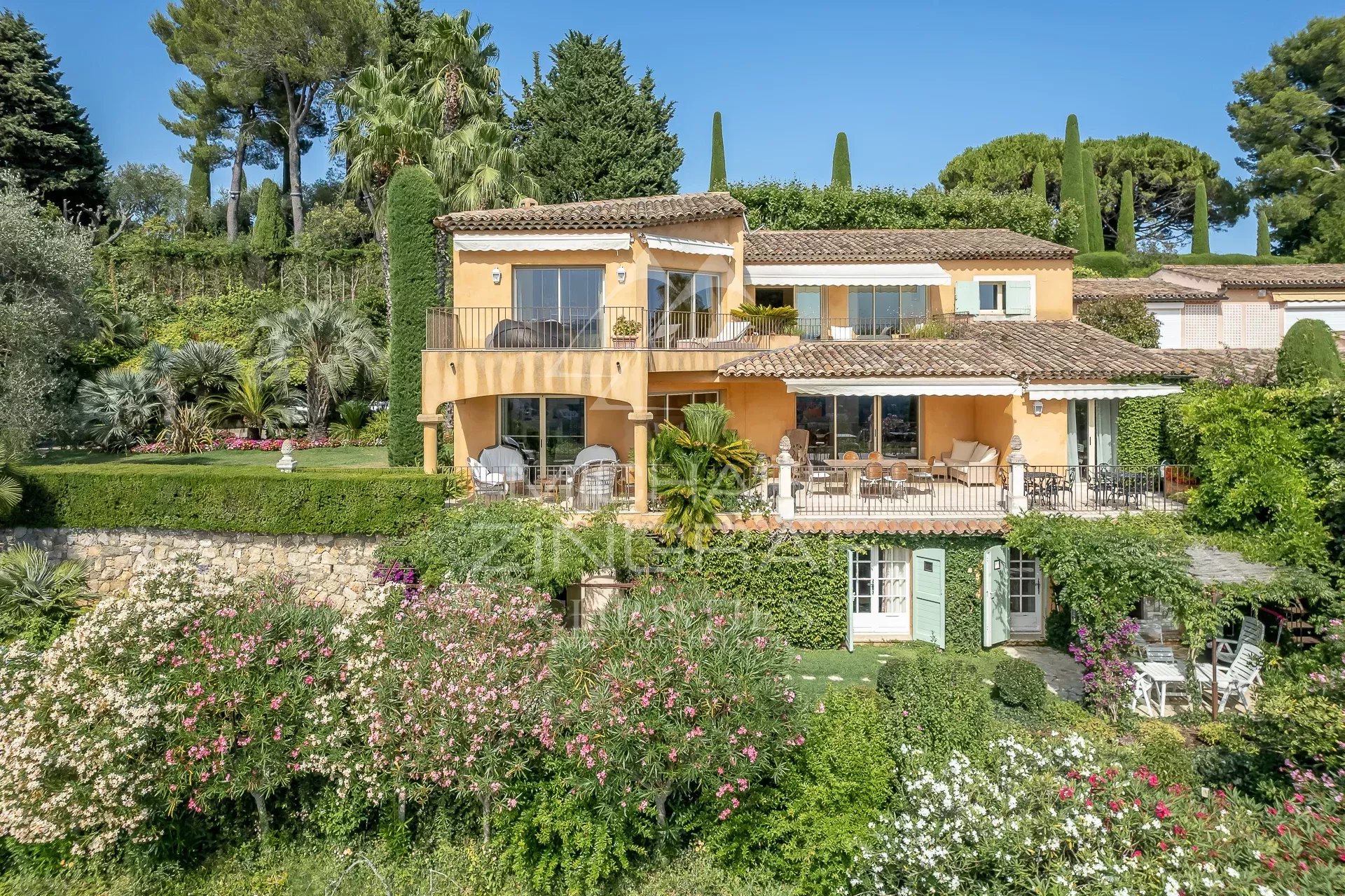 Zu Fuß vom alten Dorf, herrlicher Meerblick