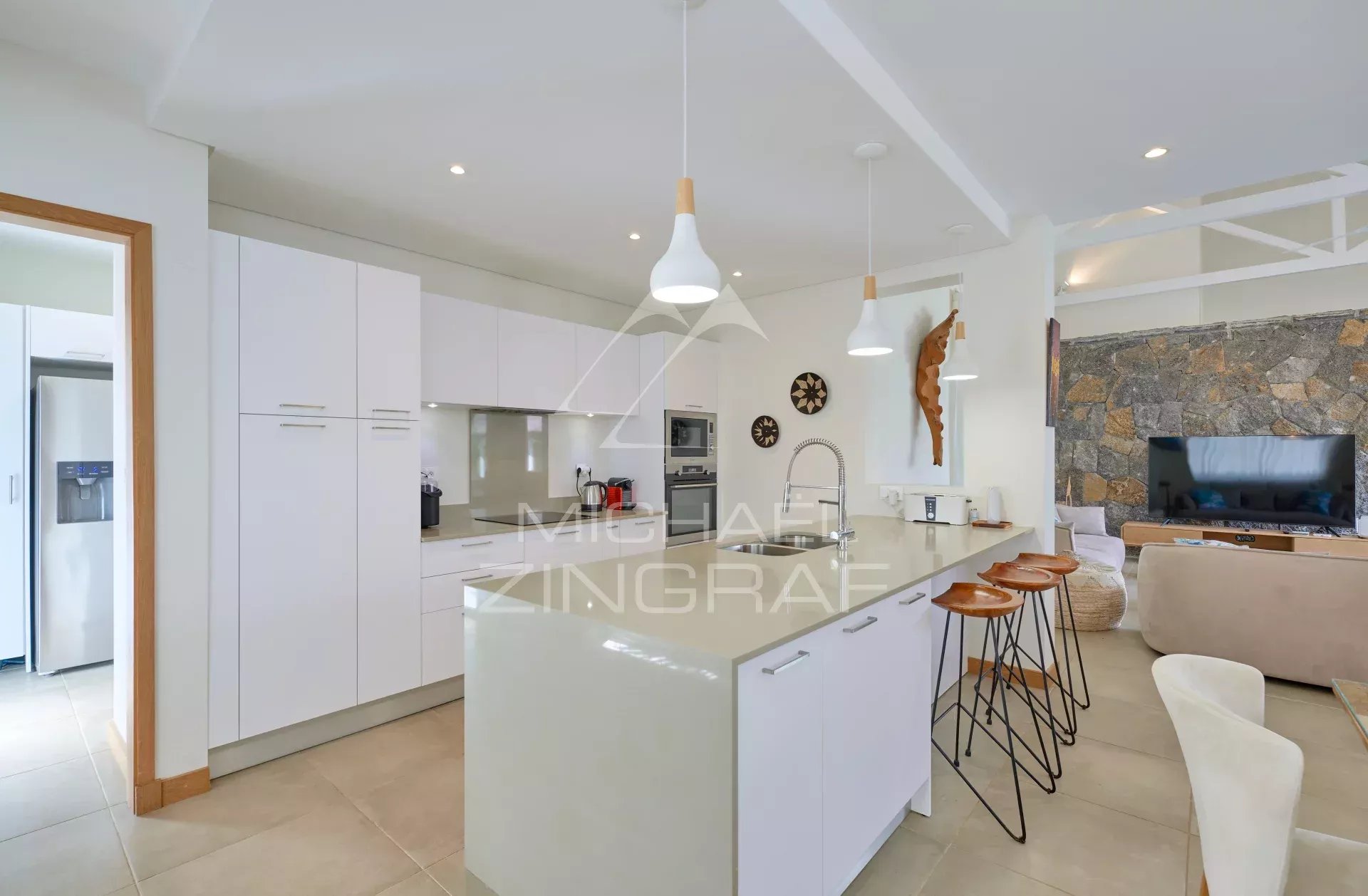 Villa de 4 chambres dans résidence sécurisée à Grand Baie