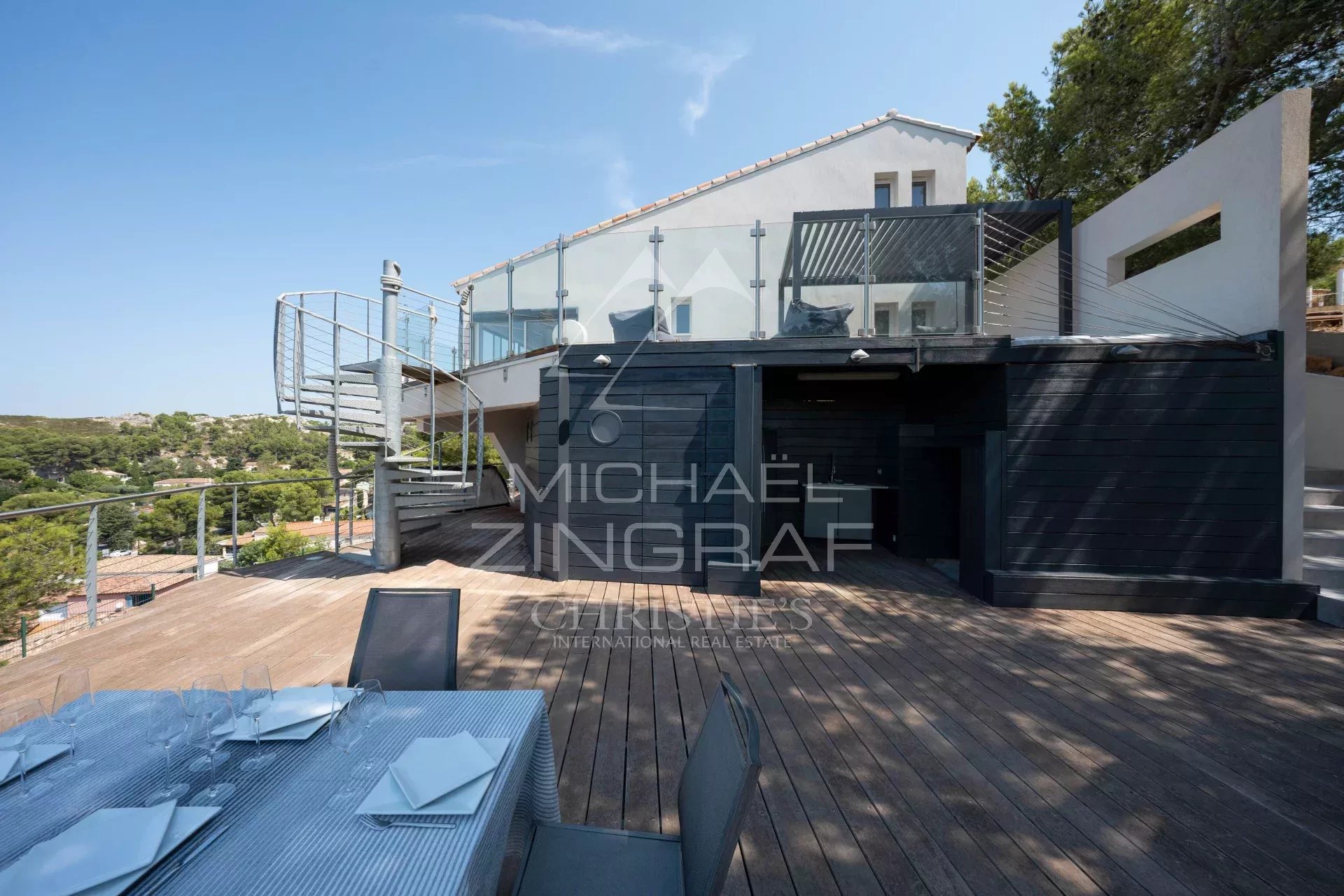 ENSUÈS-LA-REDONNE - MAISON AVEC VUE MER