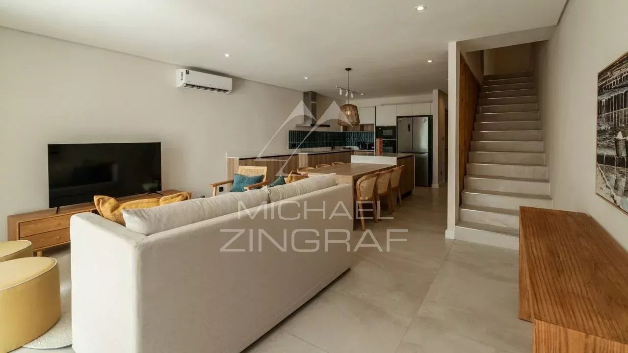 Duplex d’Exception Pieds dans l'eau  à Riviere Noire