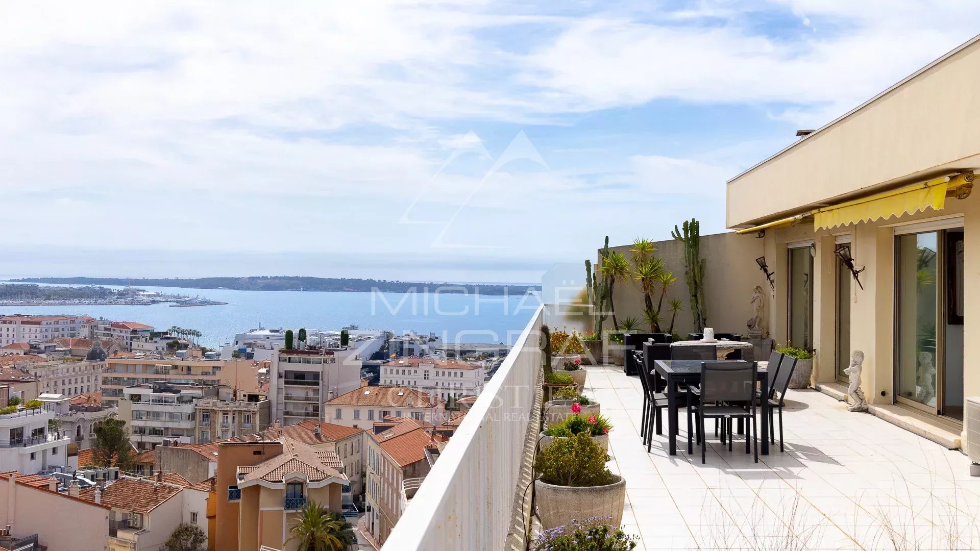 Penthouse d’exception à Cannes – Vue panoramique