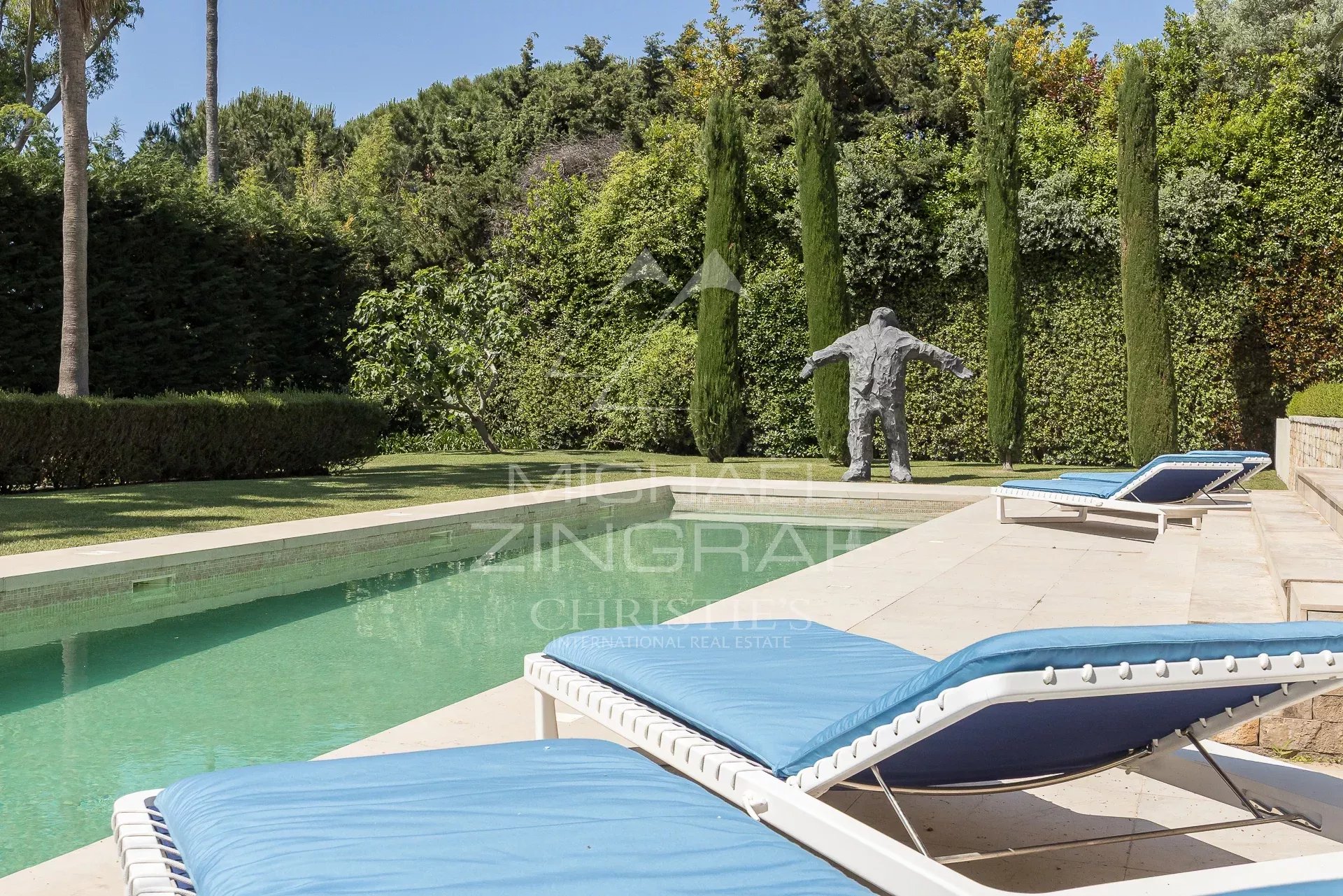Cap d’Antibes - Propriété au charme provençal versant ouest