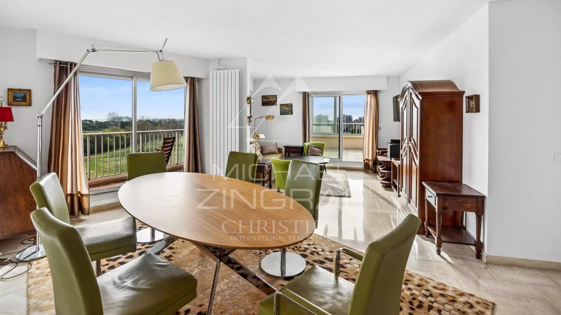 APPARTEMENT VUE MER AU COEUR DE LA VILLE