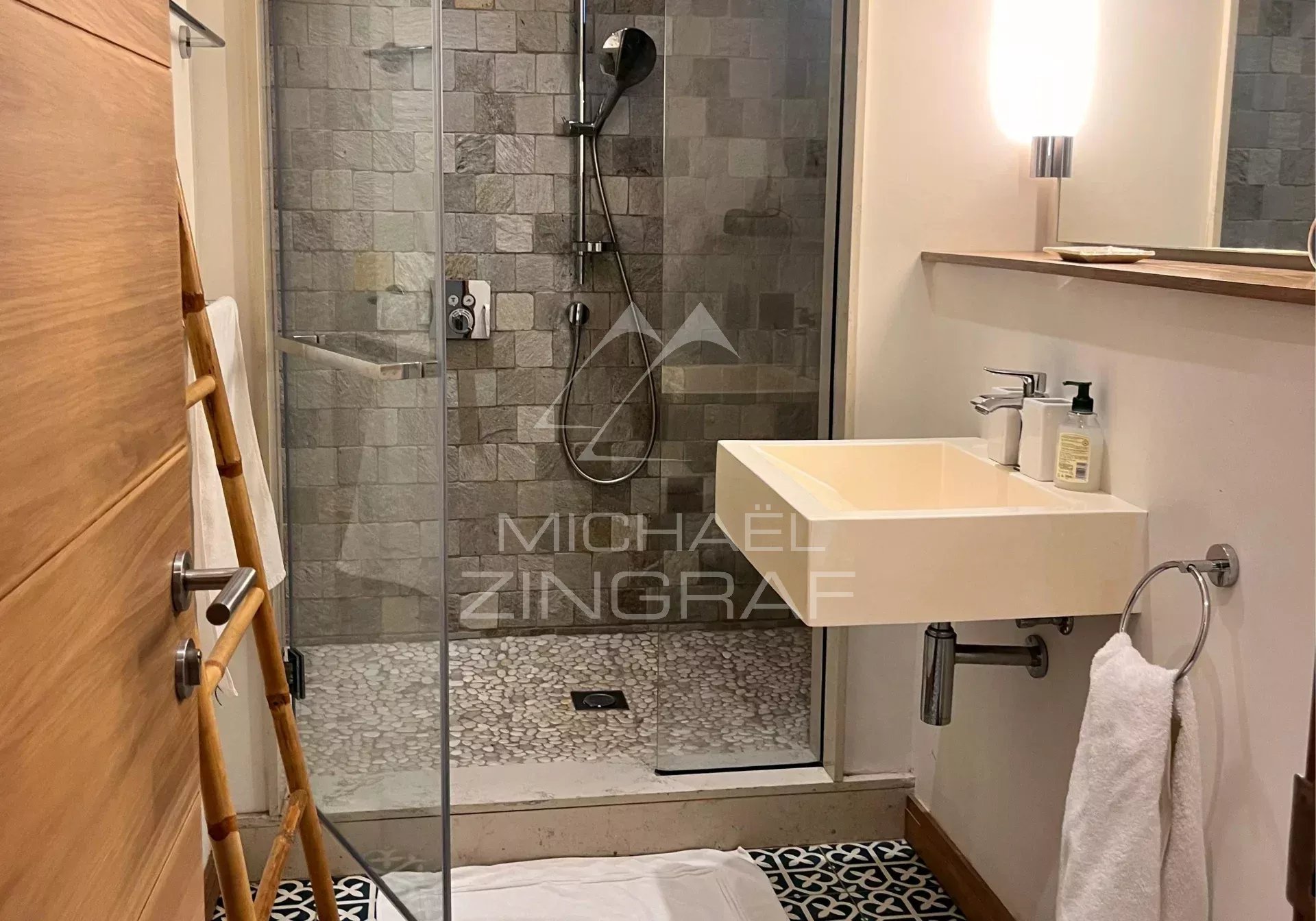 Luxury 3-Bedroom Apartment in the Mont Choisy Estate – Available to Foreign Buyers