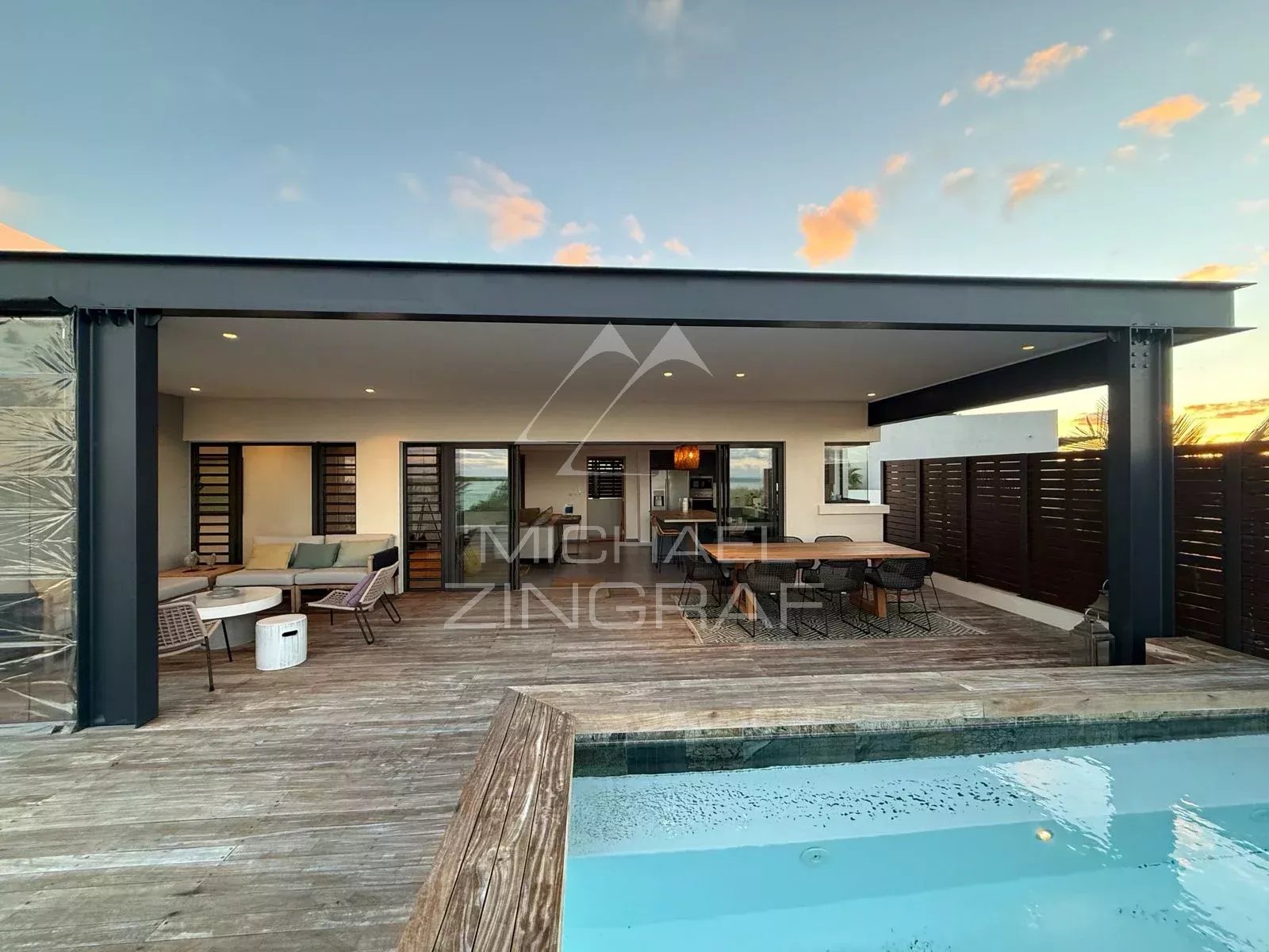 Penthouse d’Exception avec Vue Mer