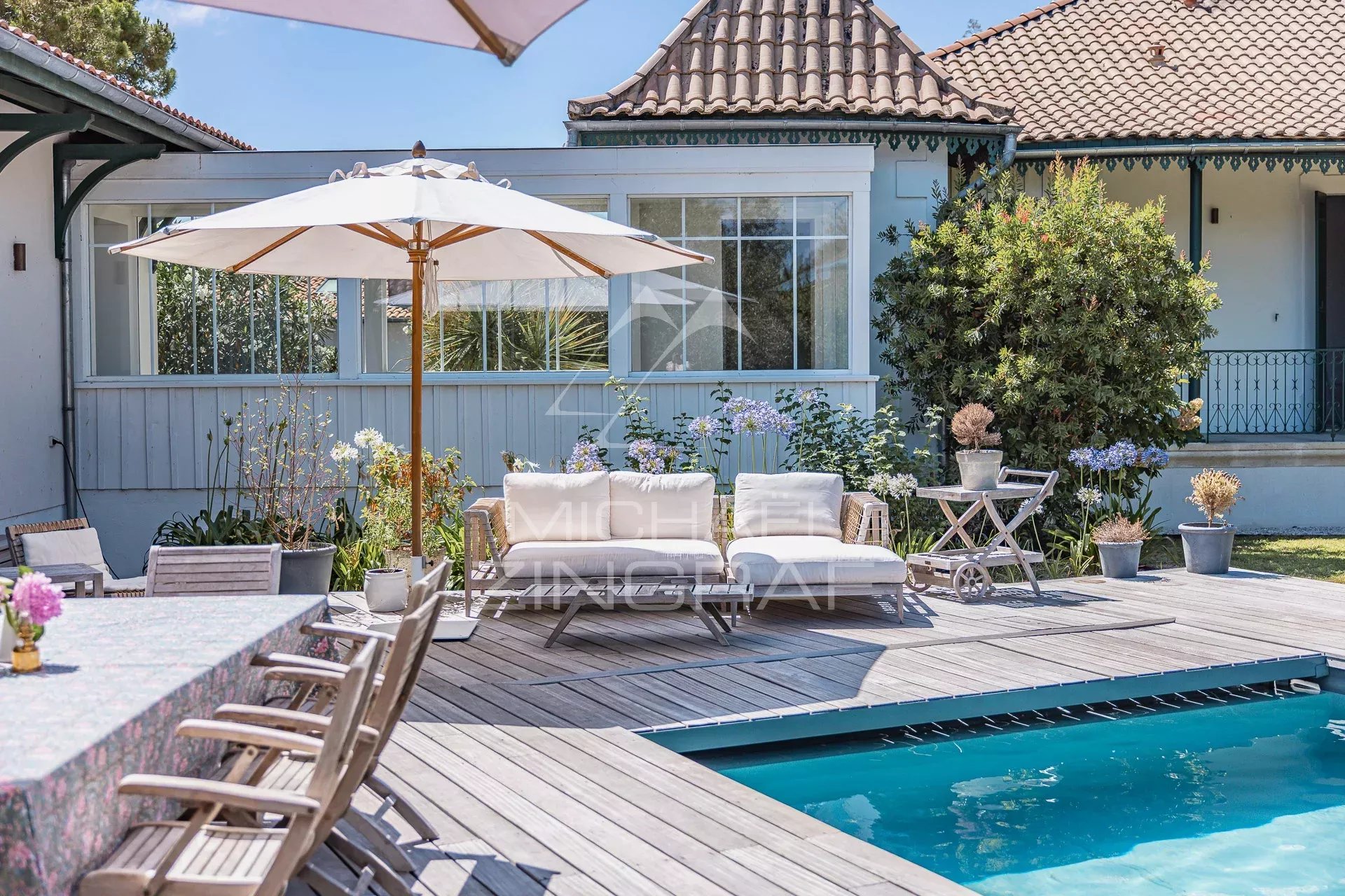 La Hume – An exceptional estate with direct access to the Arcachon Bay
