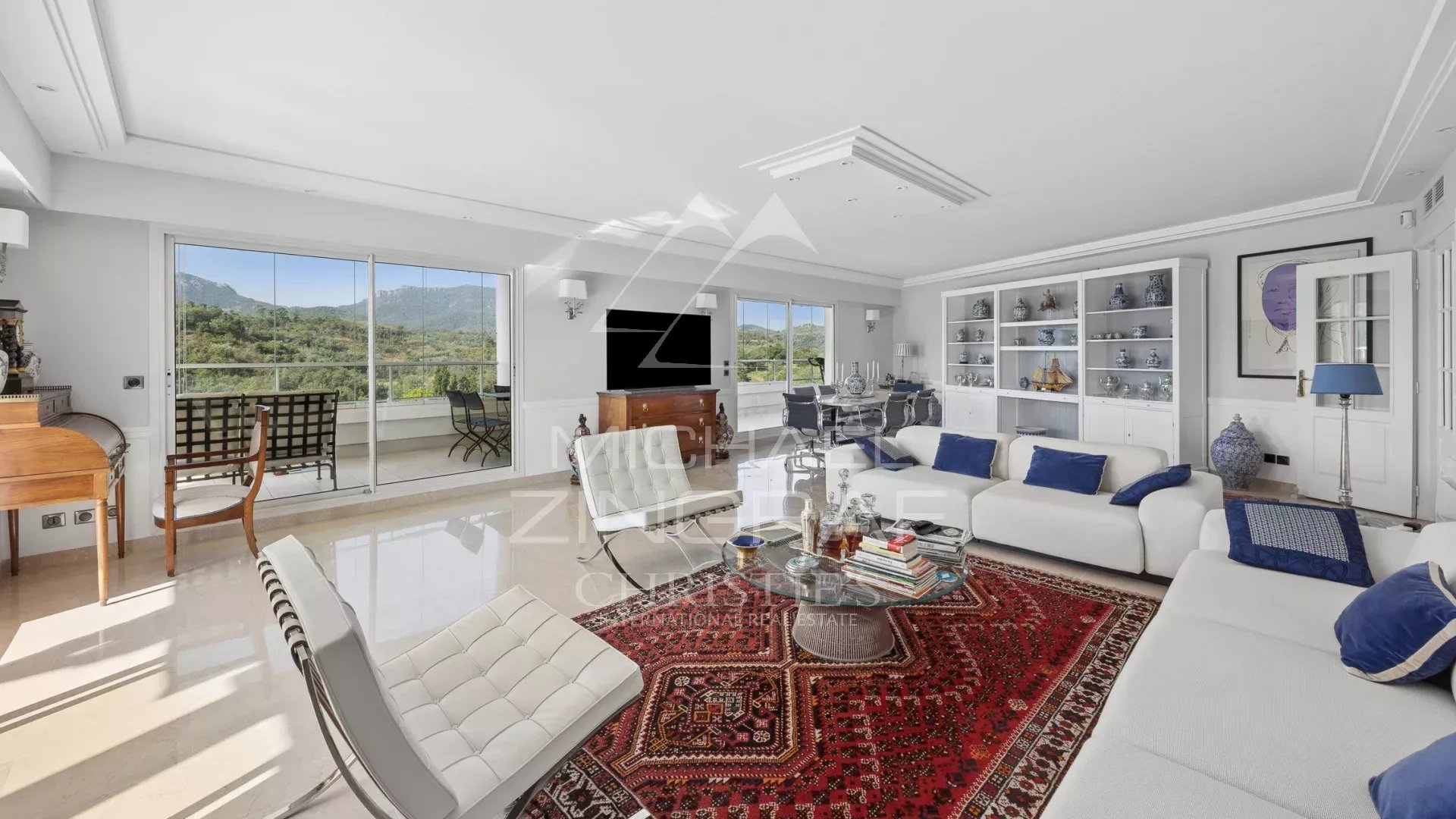 Mandelieu Riviera Golf – Top-Floor Apartment – Close to Cannes