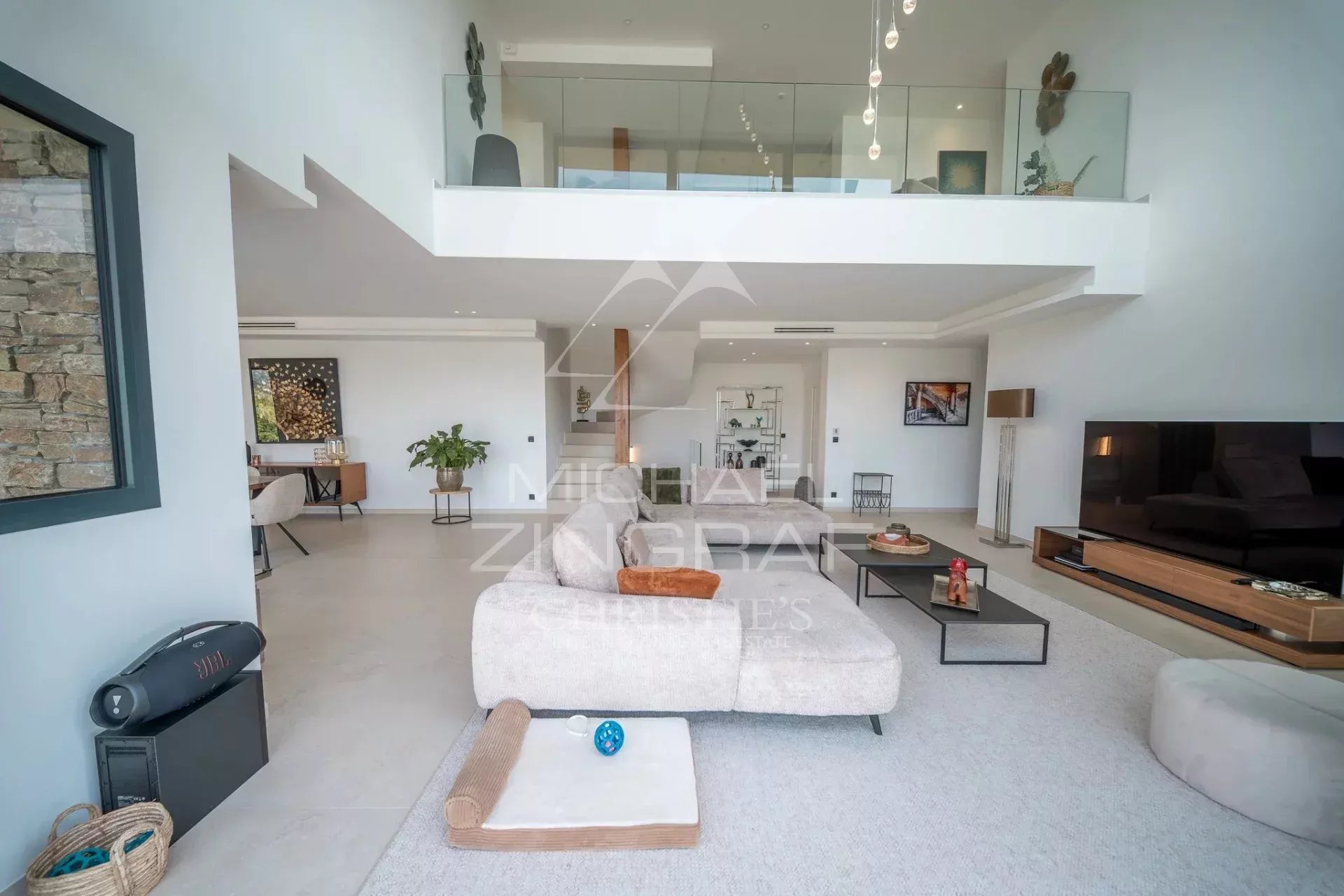 Opio – Villa contemporaine d'exception au sein d'un domaine privé