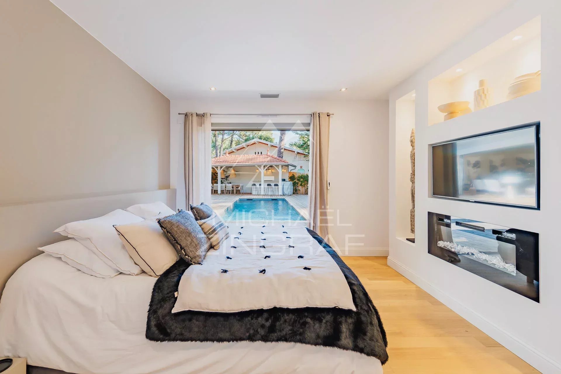 Abatilles – Elegante Familienvilla mit Pool