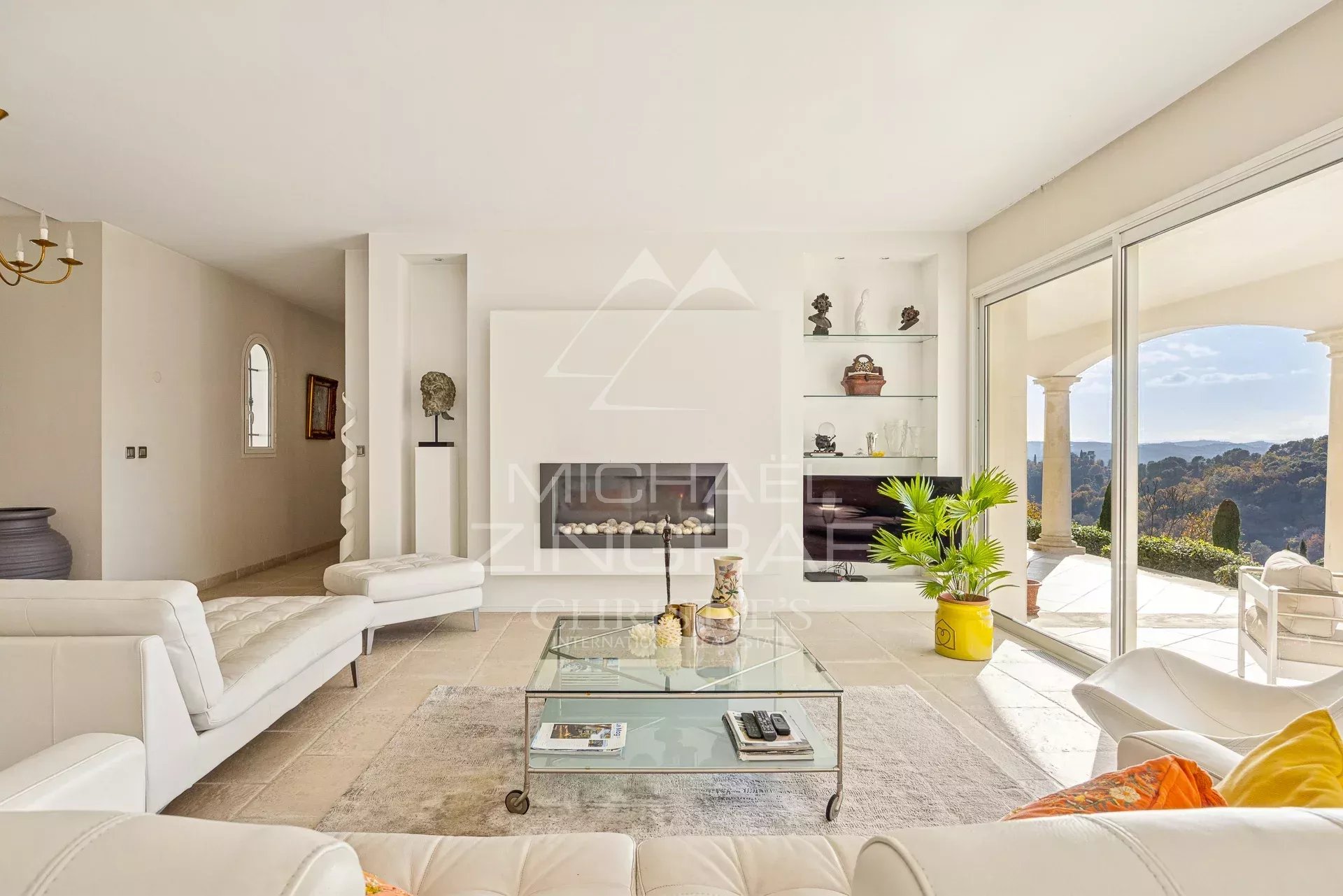 Außergewöhnliche Villa mit Panoramablick auf Saint-Paul de Vence