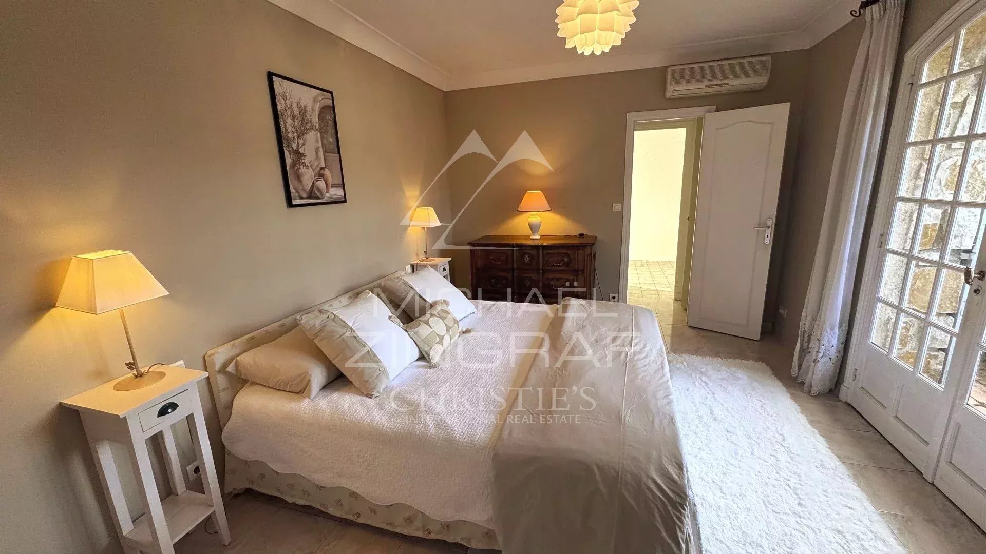 villa 5p view Hills with pool