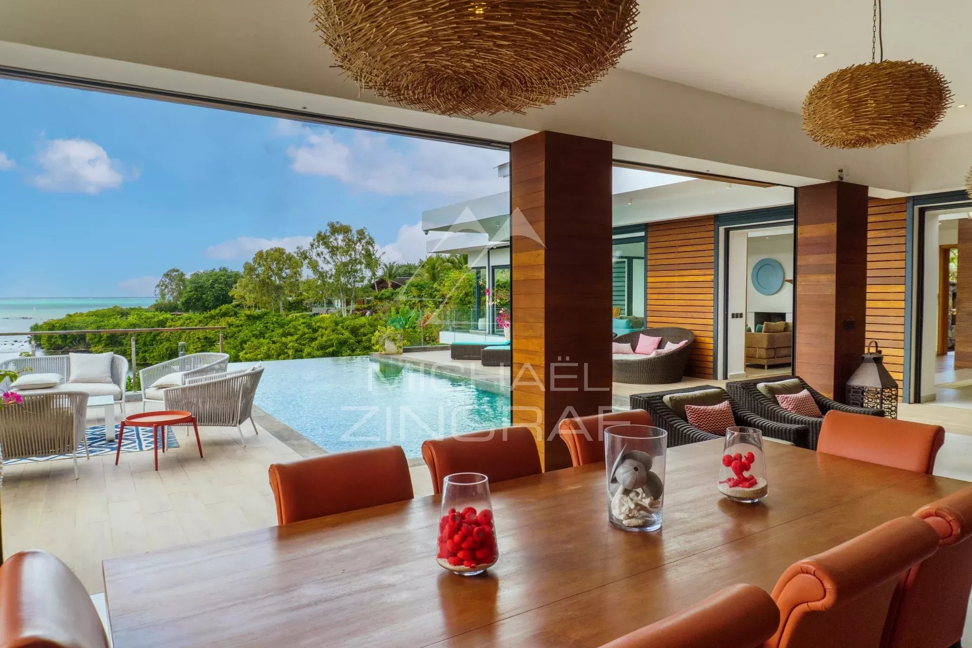 Villa d'Exception à Azuri – Luxe Absolu entre Golf, Lagon et Marina