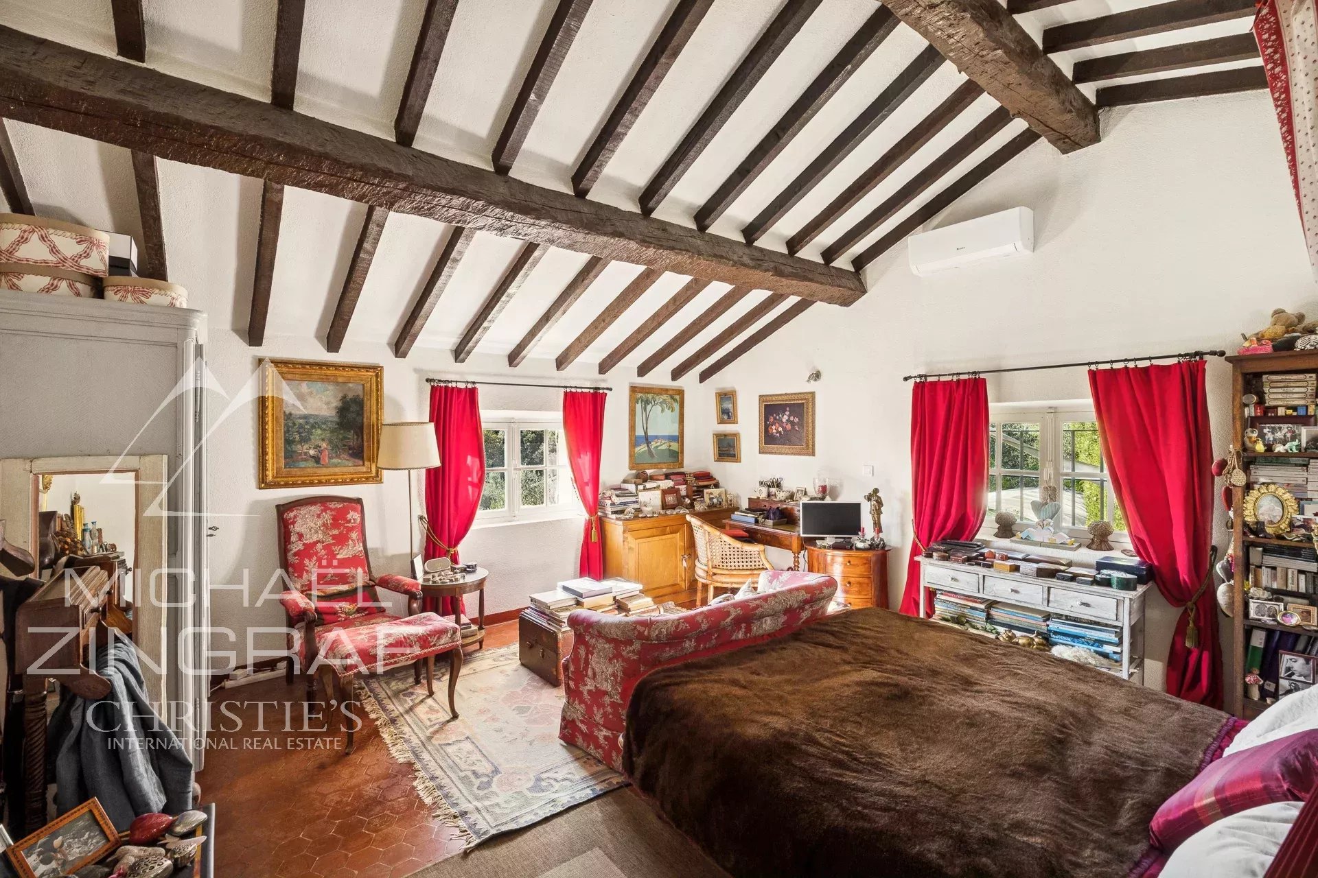 Elegant 18th-Century Farmhouse with Sea-View  & Pool near Village