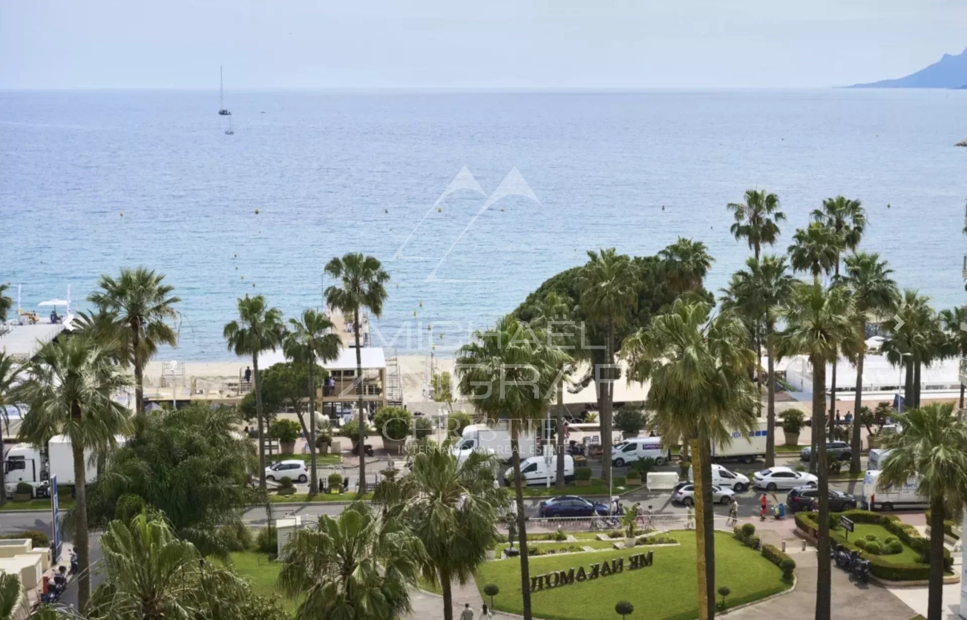 Cannes Croisette – Grand Hôtel – 3 Zimmer mit Meerblick