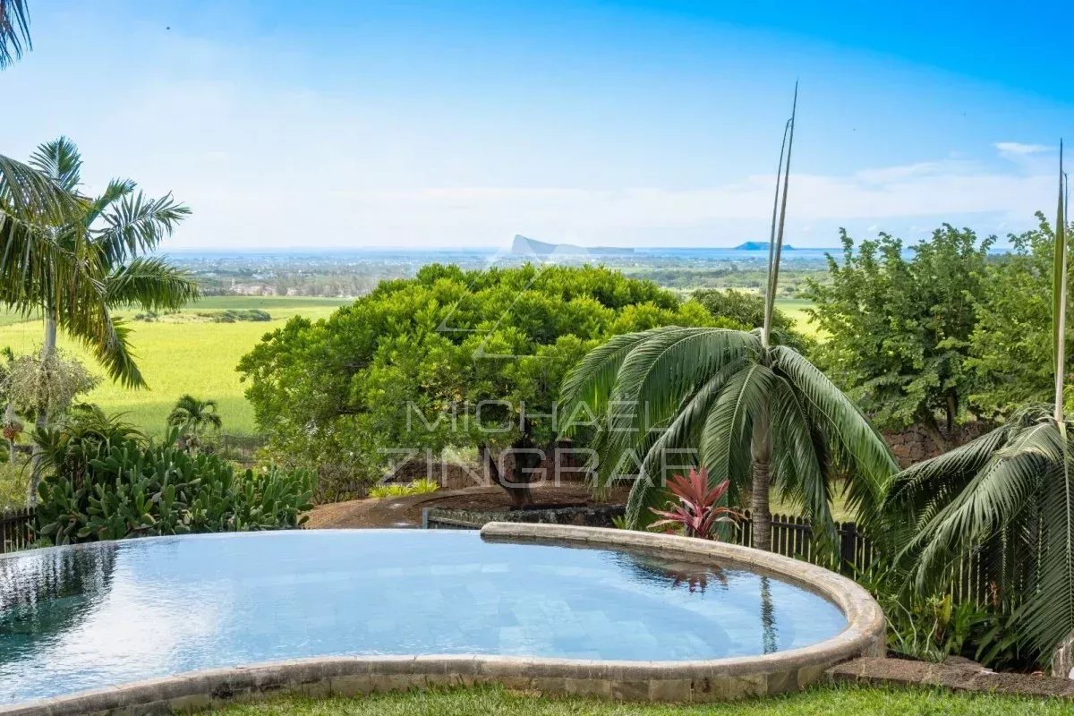 Exceptional Villa with Panoramic Views in a Prestigious Residential Estate