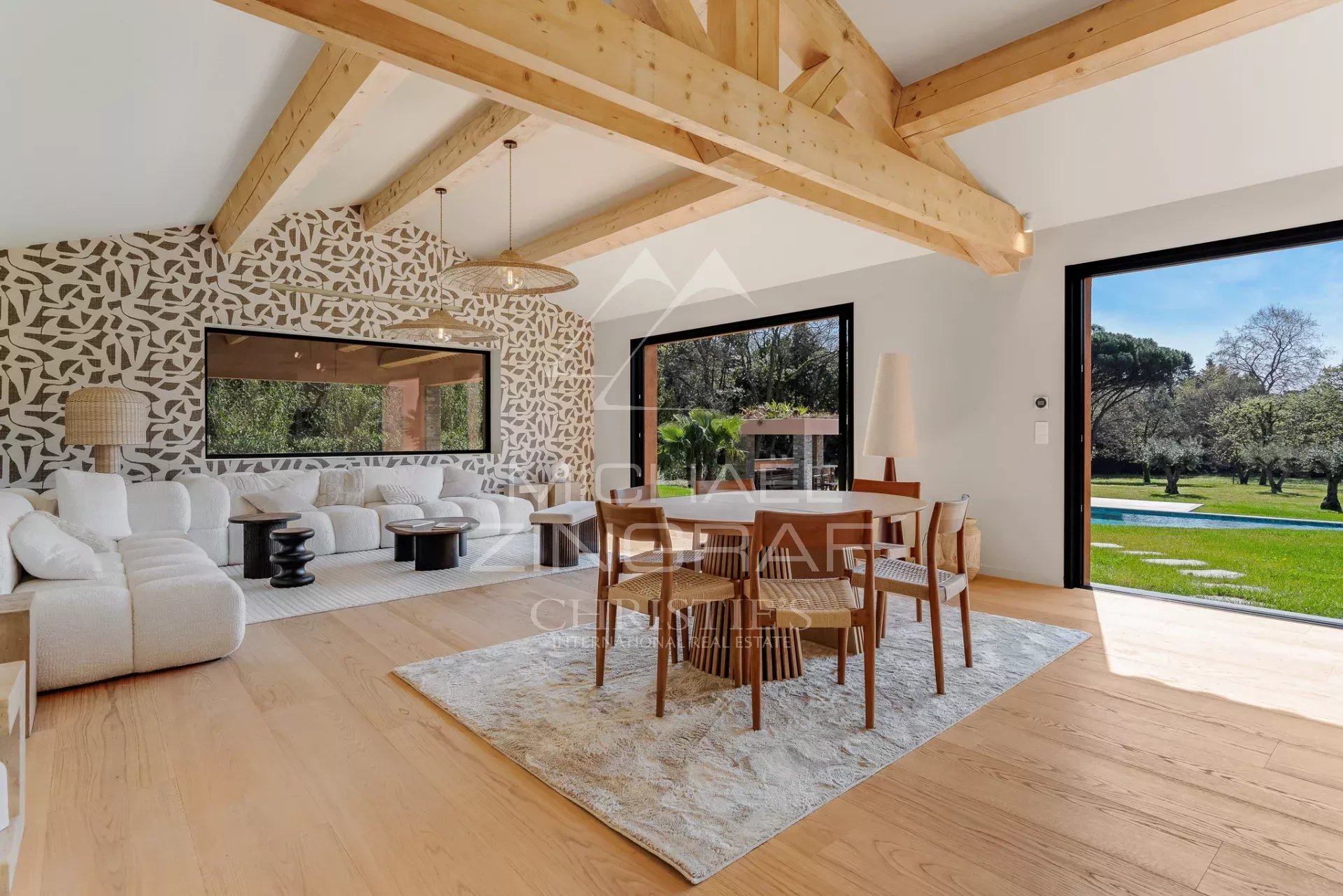 Superbe propriété offrant une vue panoramique sur Ramatuelle