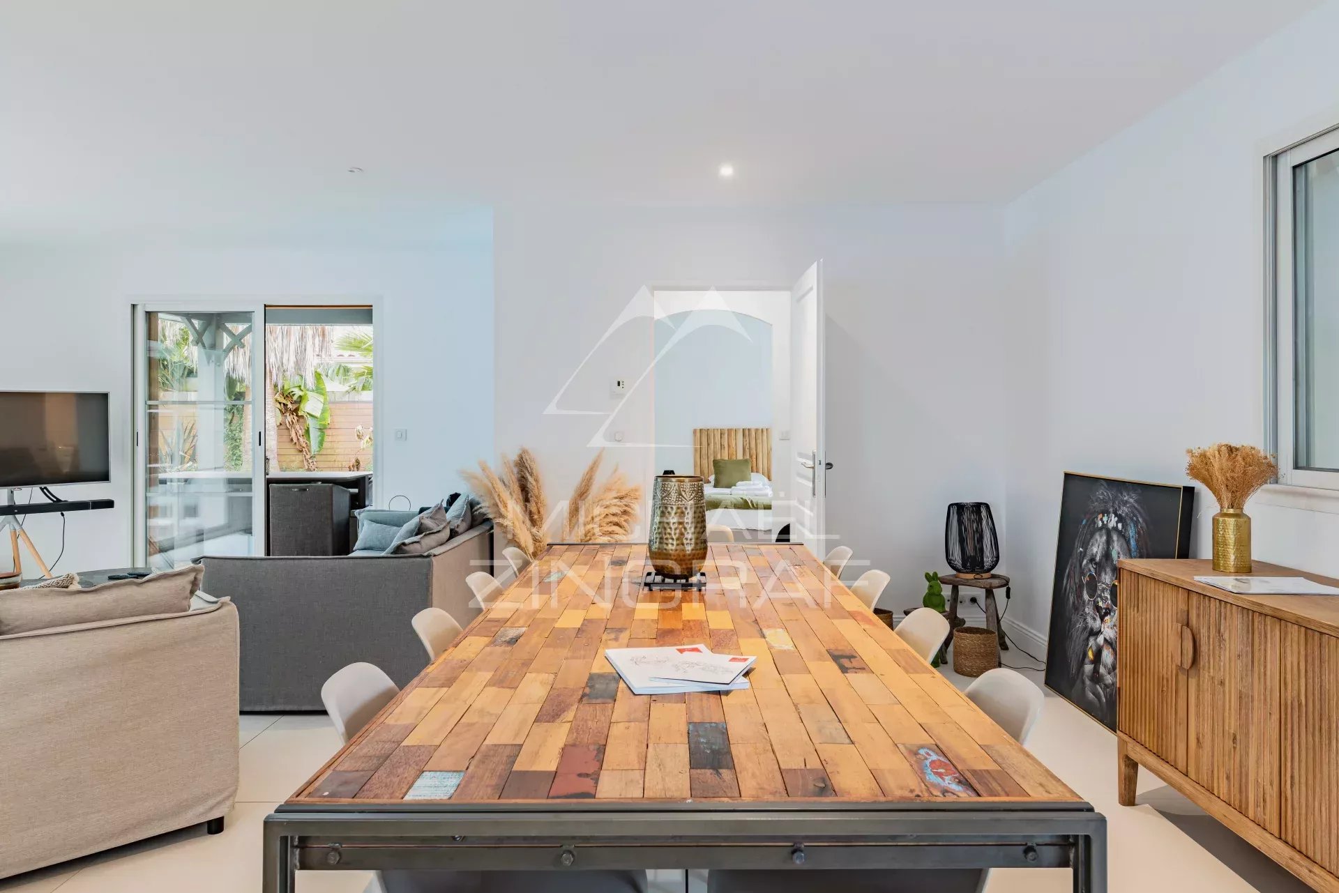 GUJAN-MESTRAS - MAISON DE 5 PIÈCES DE PLAIN-PIED AVEC PISCINE