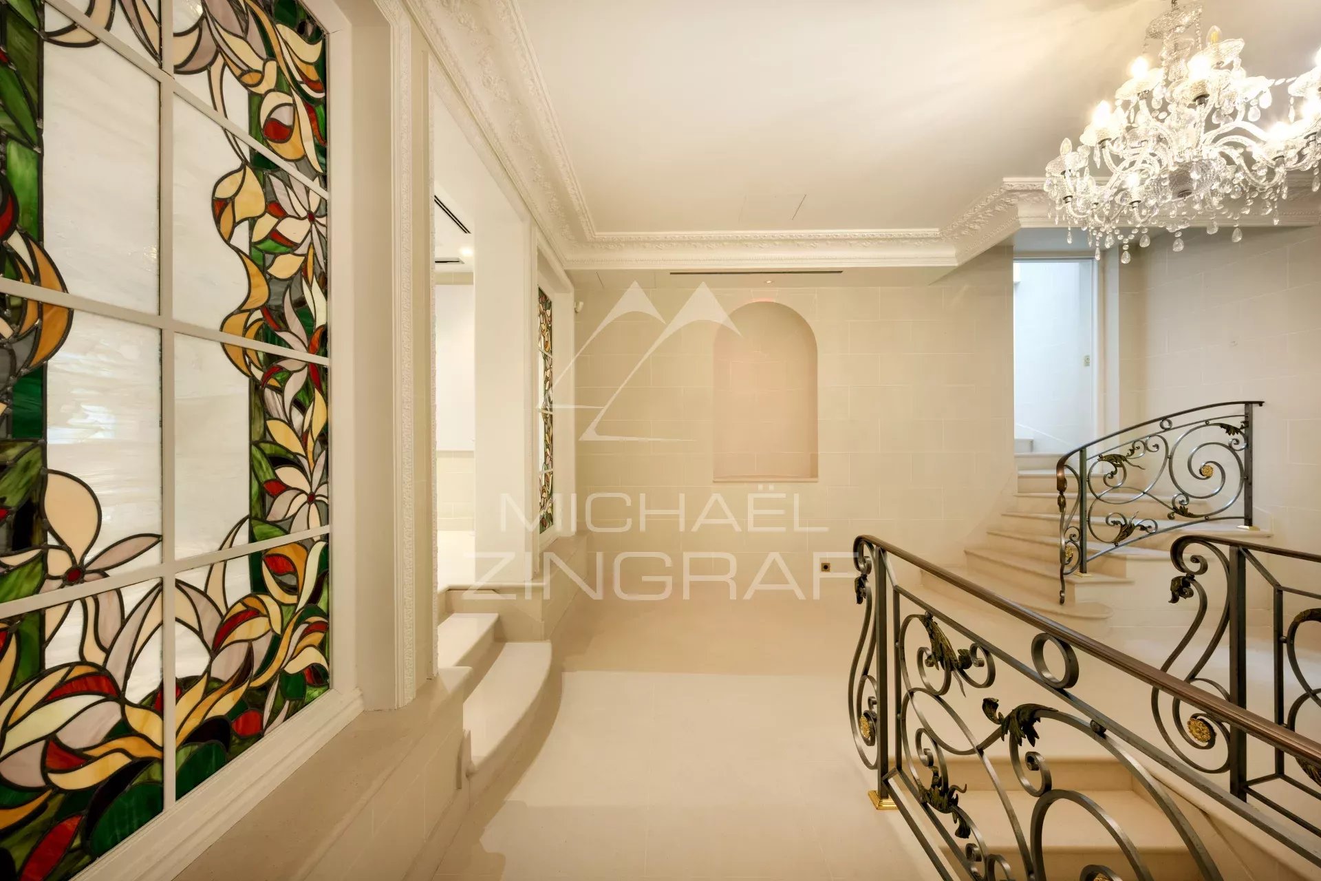 A vendre - Hotel Particulier - Jardin - Piscine