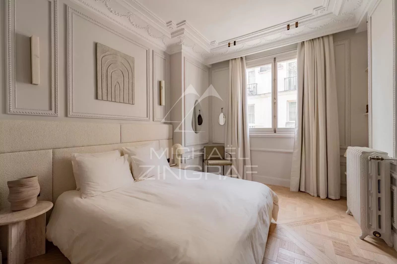 A vendre - Appartement 3 Suits -Paris 8eme - Jean Goujon - Clim - Refait à neuf