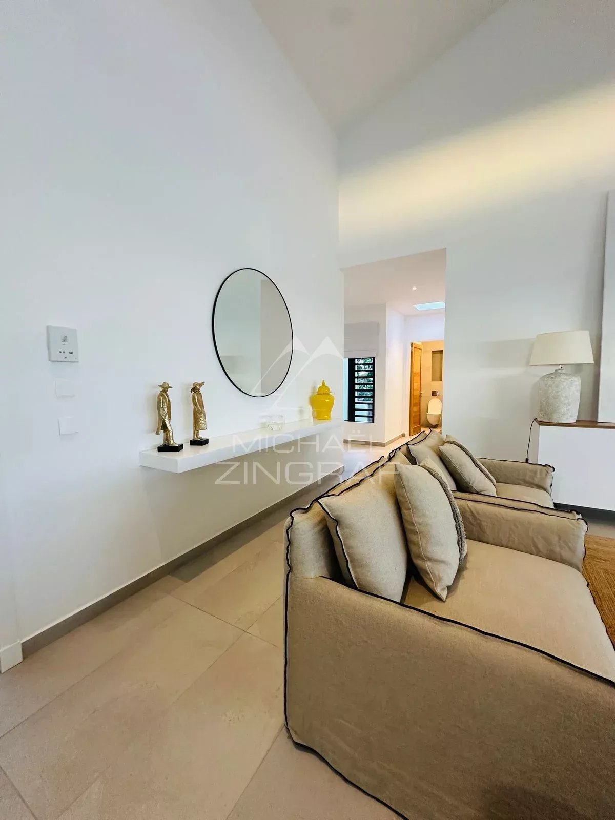 Exceptional Penthouse in Belle Vue