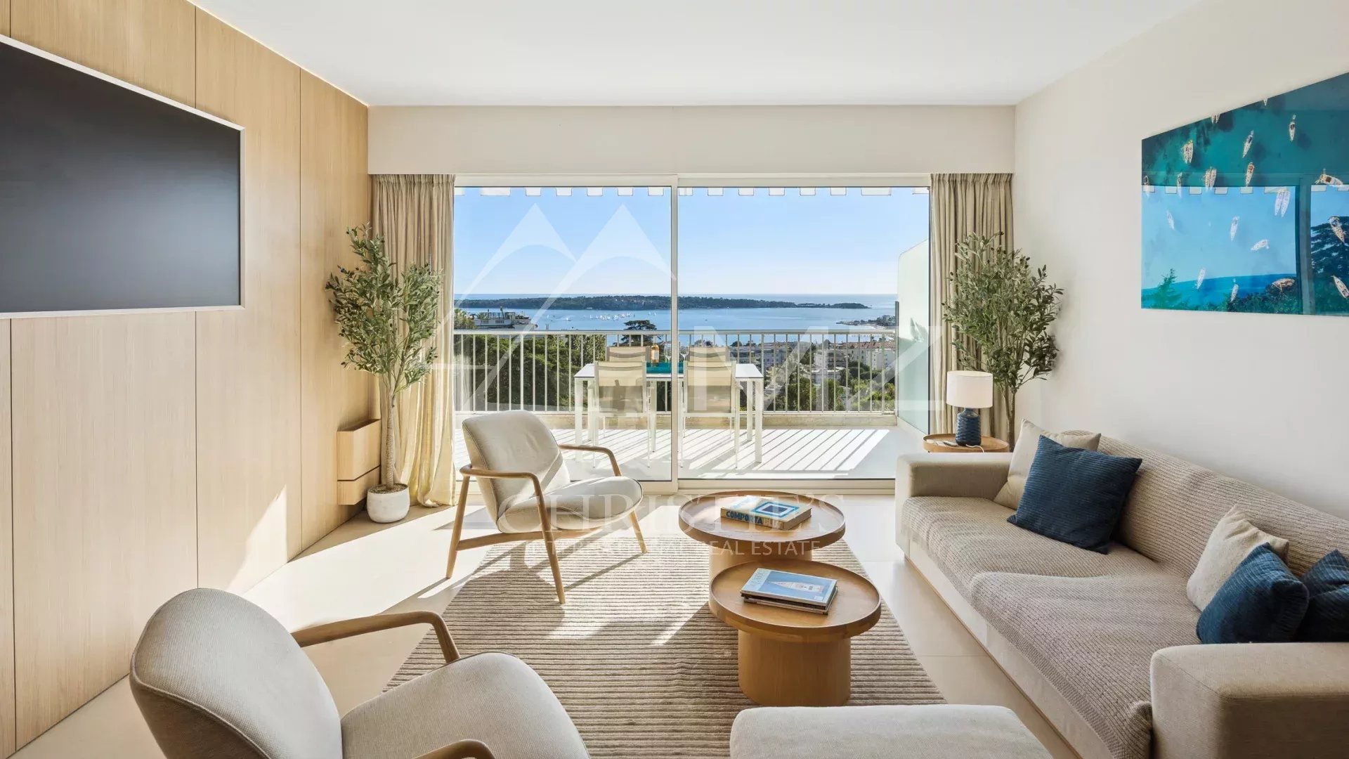 Hervorragende 4-Zimmer-Wohnung in einer prestigeträchtigen Residenz