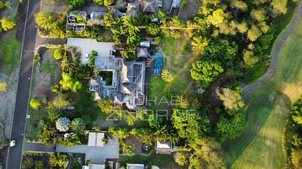 TAMARIN: Villa d'exception sur un domaine de golf