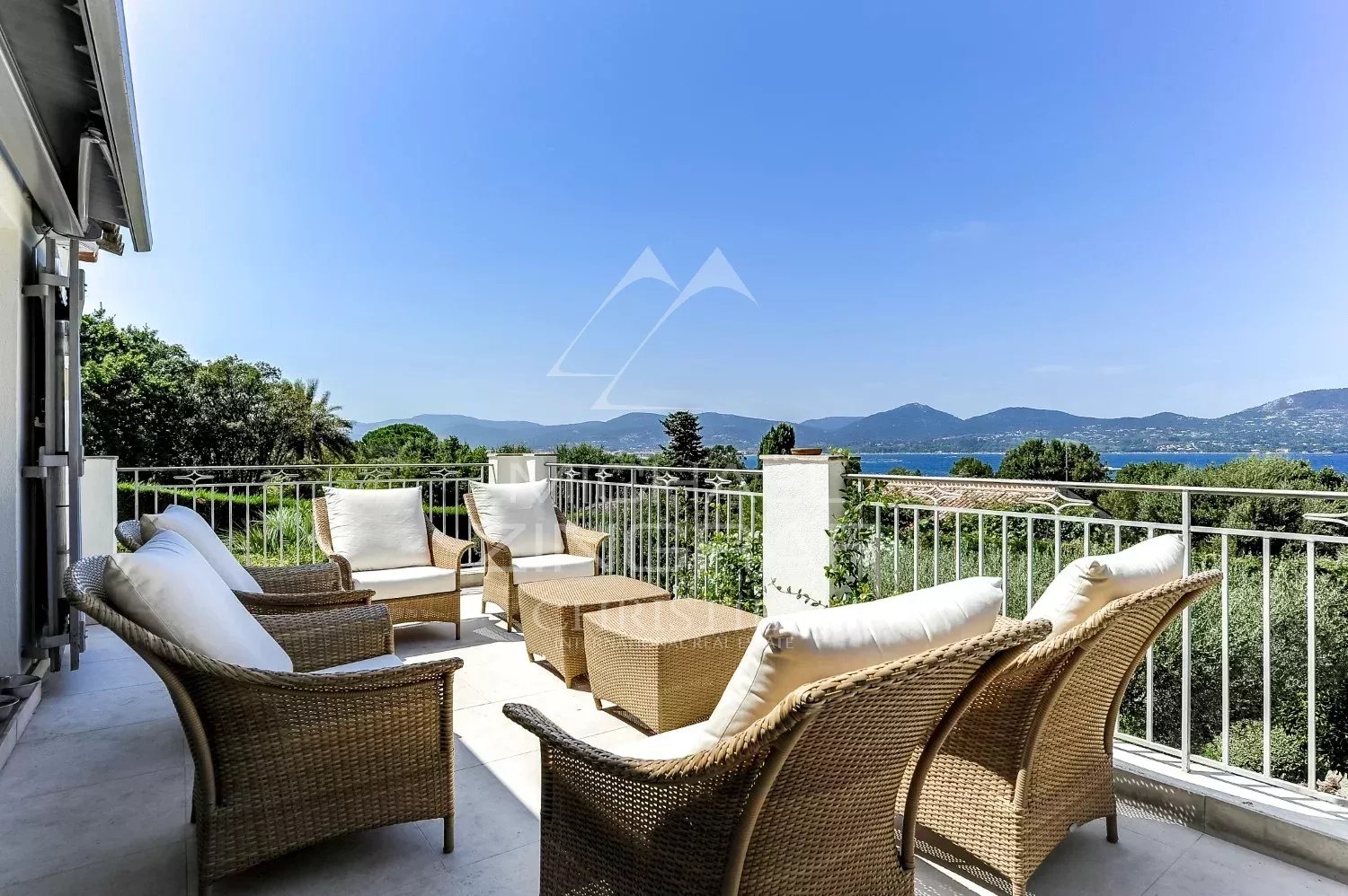 Villa Belle vue - Charming villa with sea view - Near Saint-Tropez