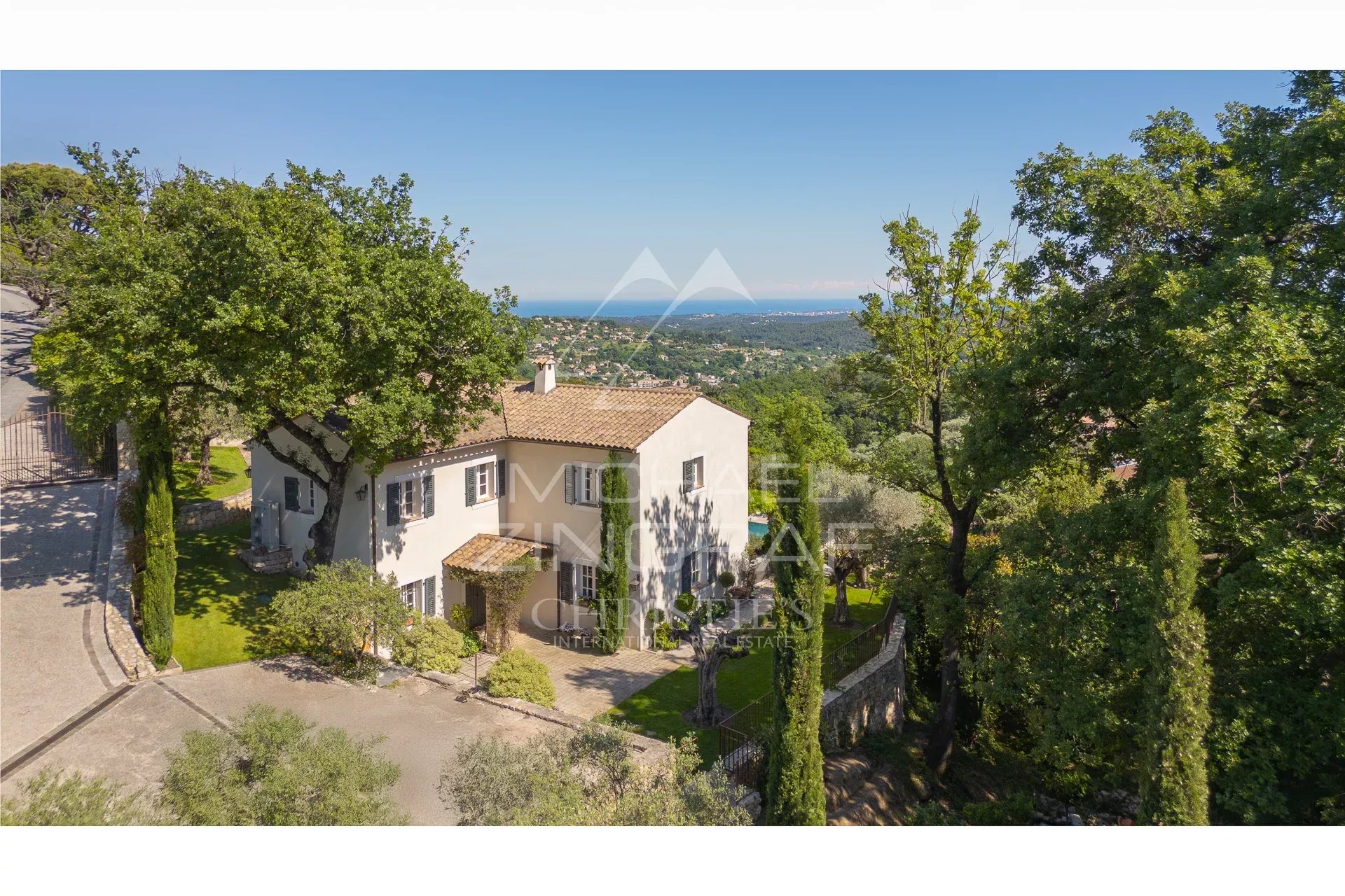 Bastide de charme avec vue mer et collines