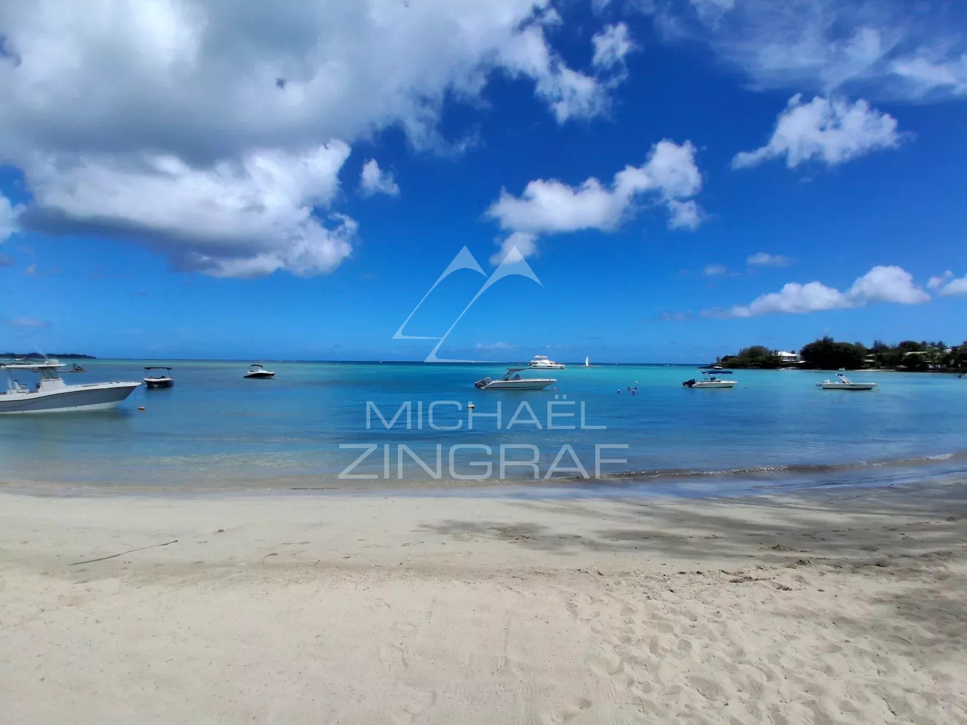 Villa dans une résidence sécurisée à Grand Baie