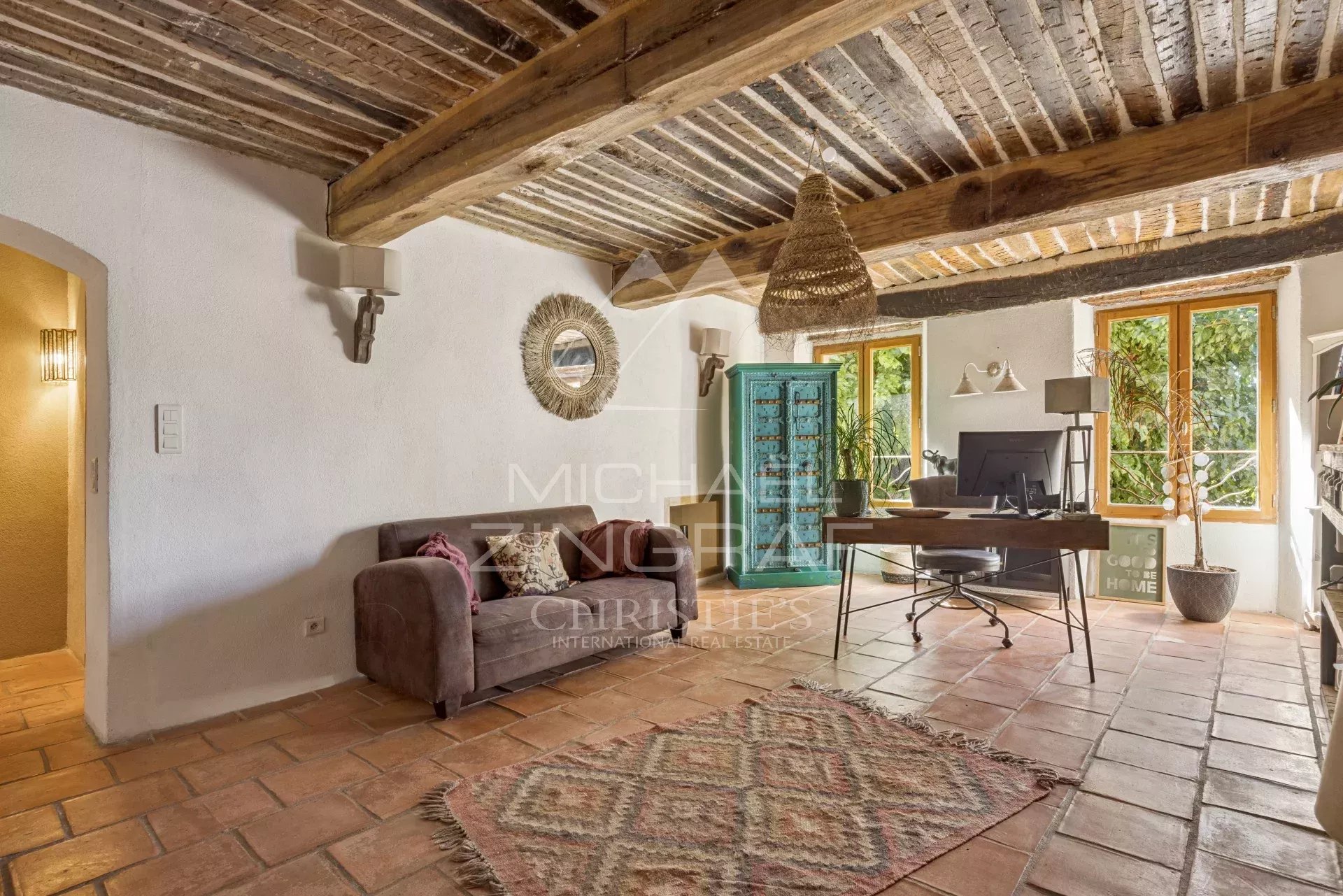 Ancienne bergerie rénovée au calme absolu