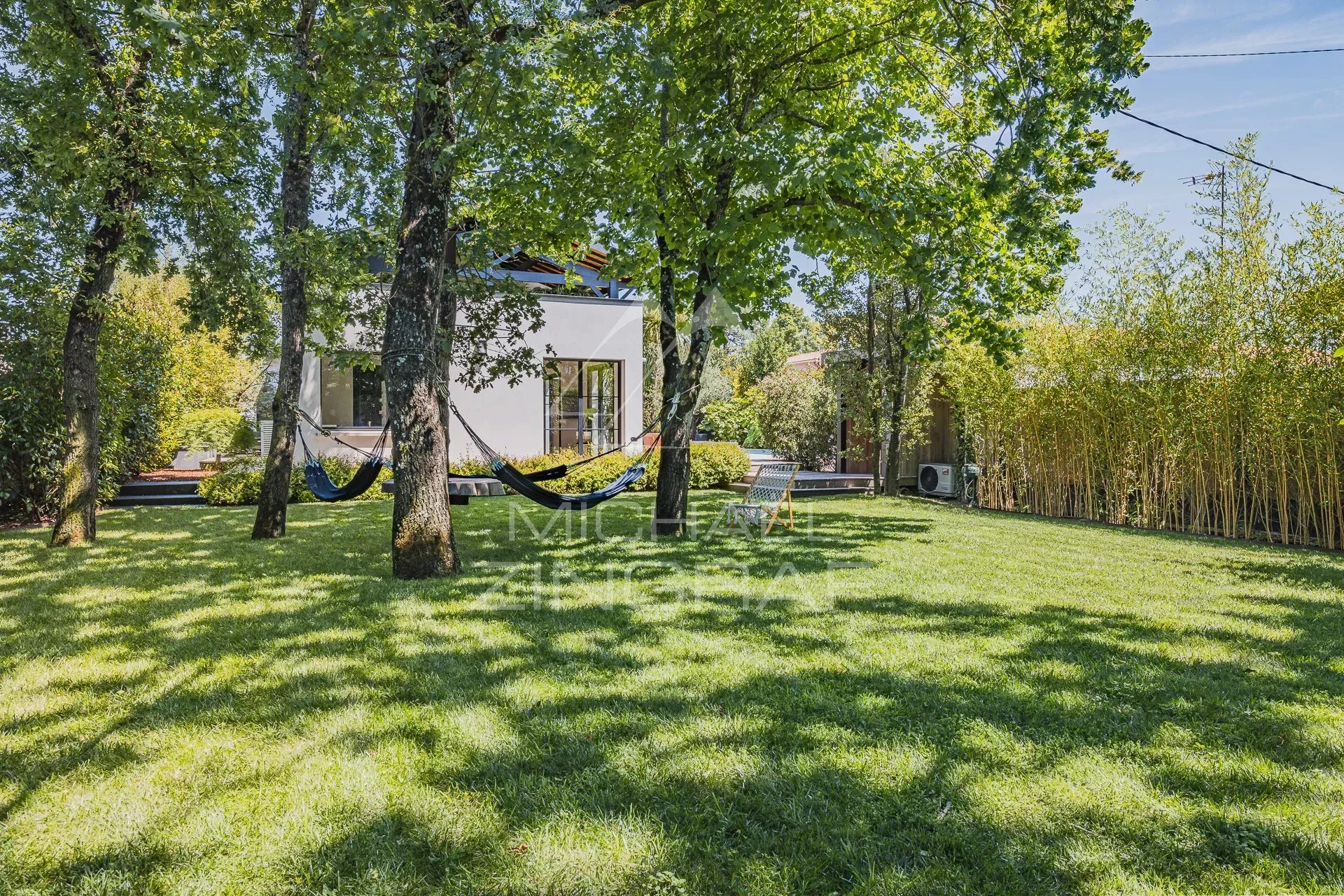 Zeitgenössisches Haus – Eleganz und Komfort im Herzen des Bassin d’Arcachon