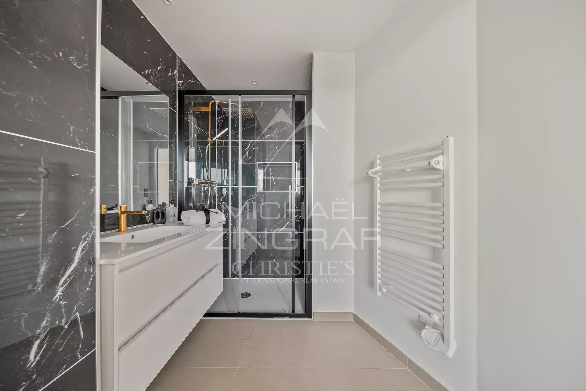 Cannes -  Proche Centre - Penthouse d'exception -Grandes terrasses - Vue mer panoramique