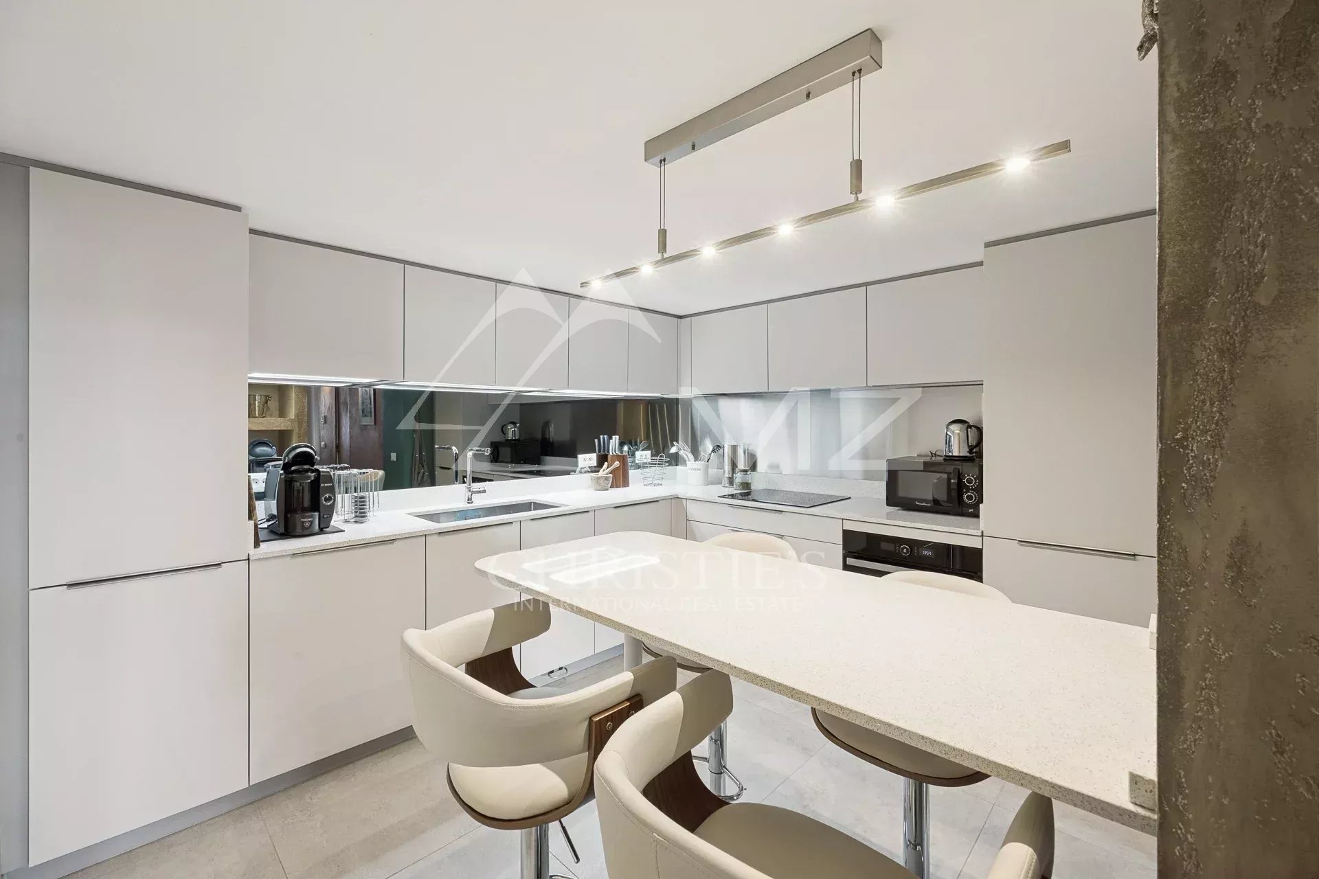 Im Viertel Petit Juas, einem Loft, das historischen Charme und Komfort vereint.