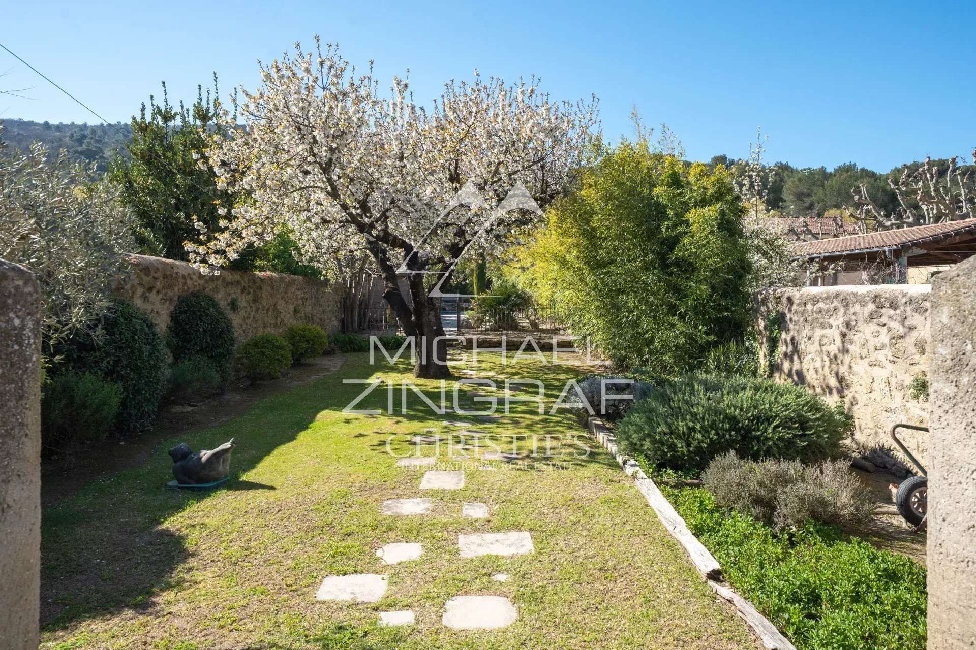 Demeure de charme du XIX siècle - Provence