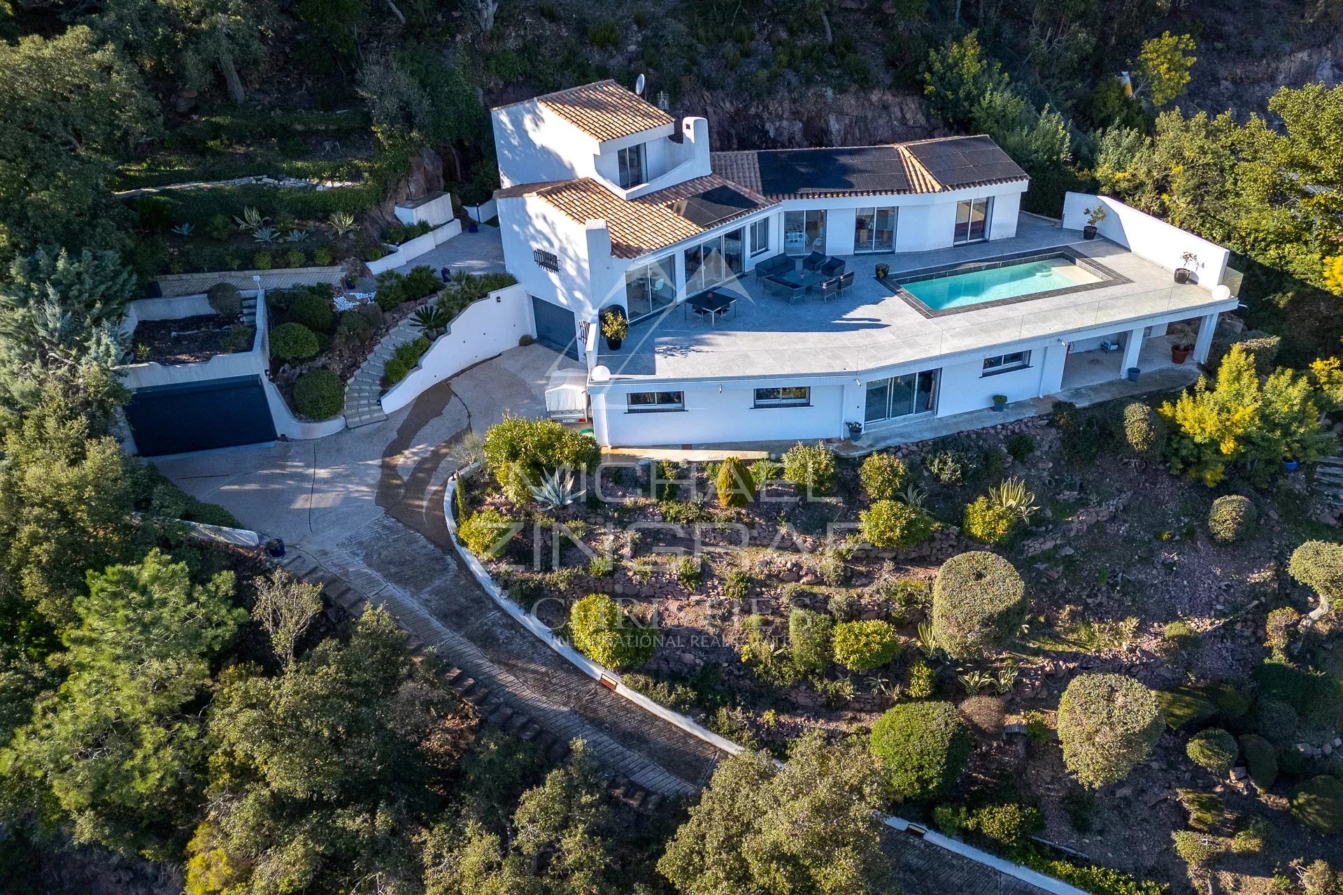 Propriété vue mer dans un domaine privé