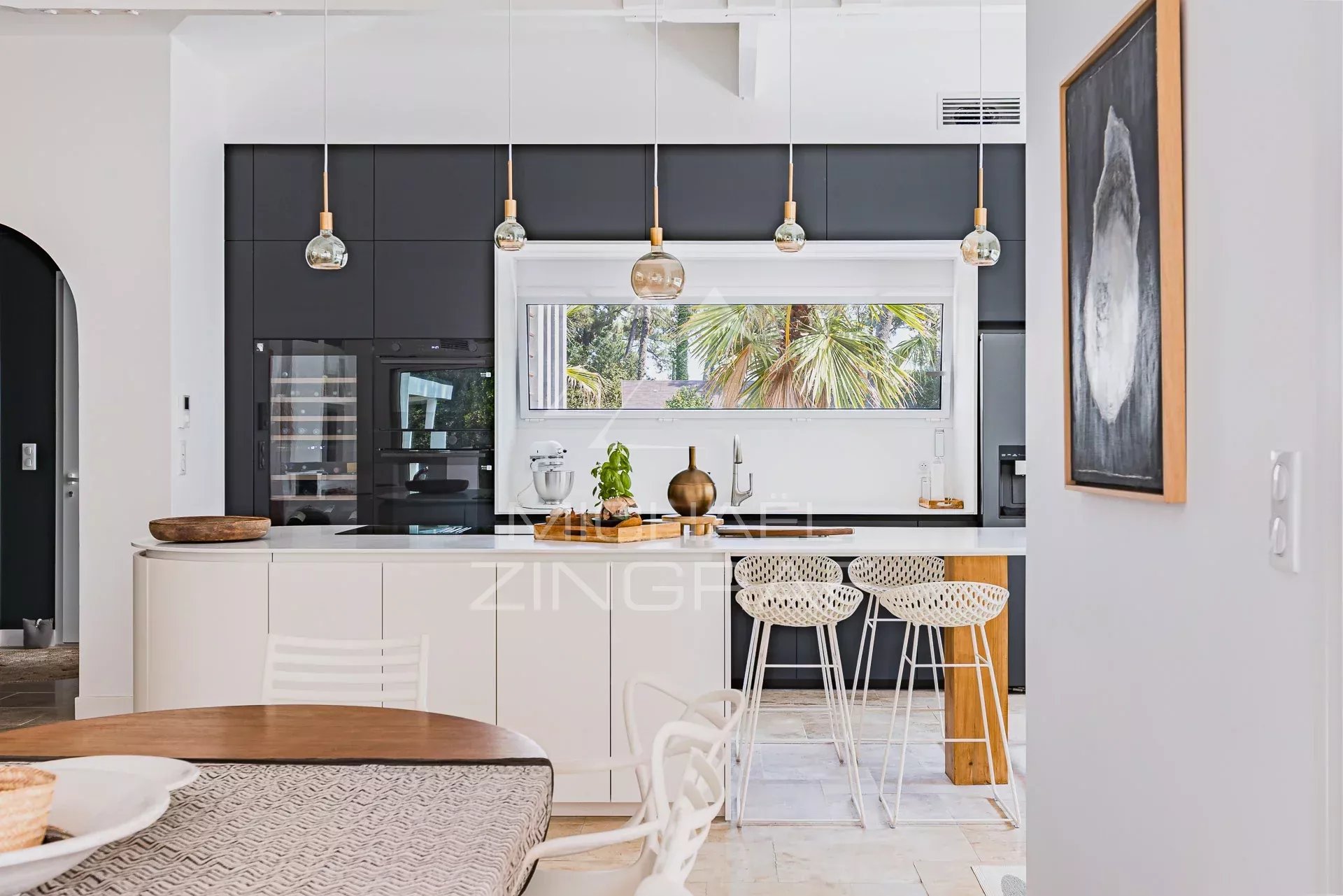 Außergewöhnliches Haus in ruhiger Lage