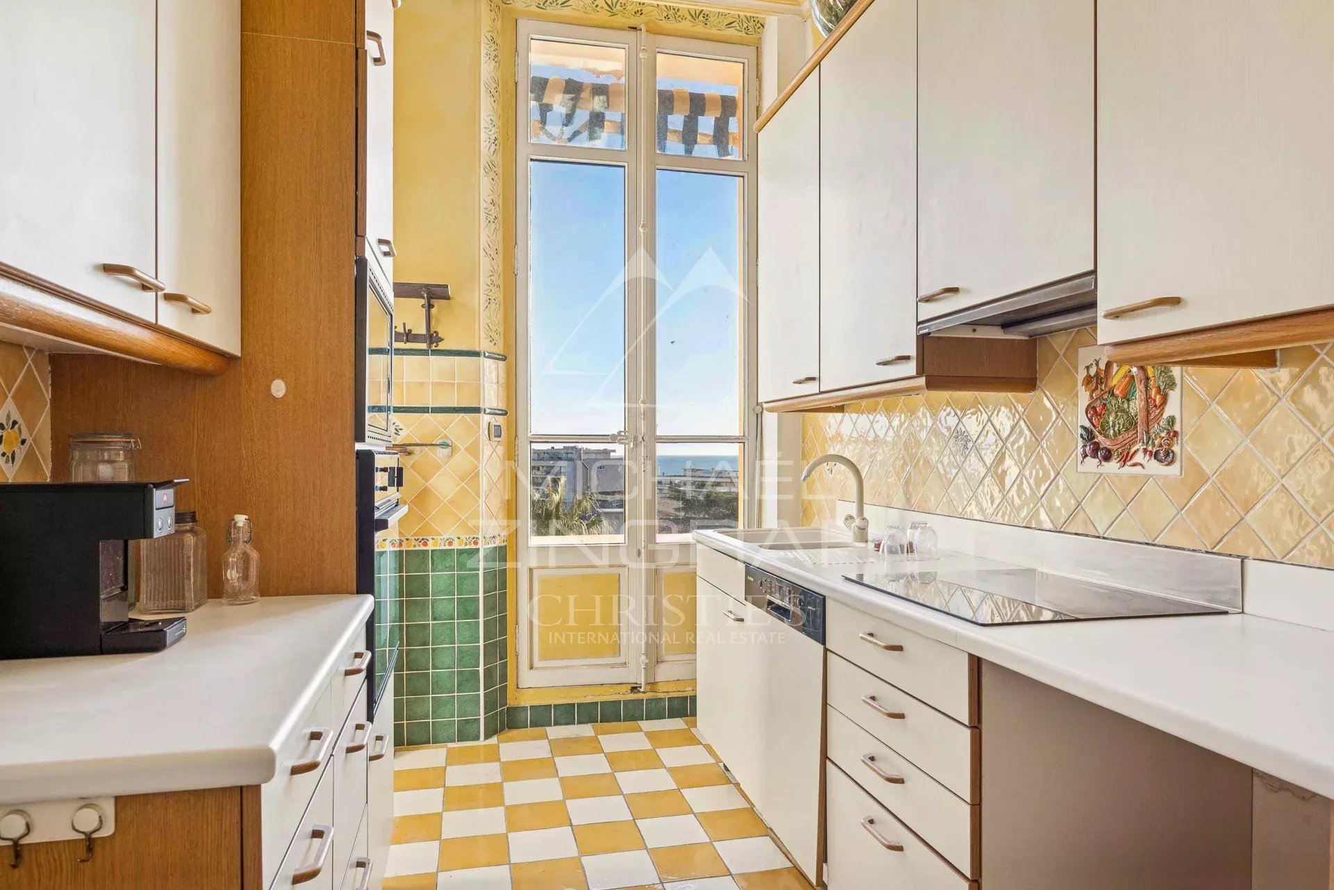 Cannes – 2-Zimmer-Wohnung mit Meerblick