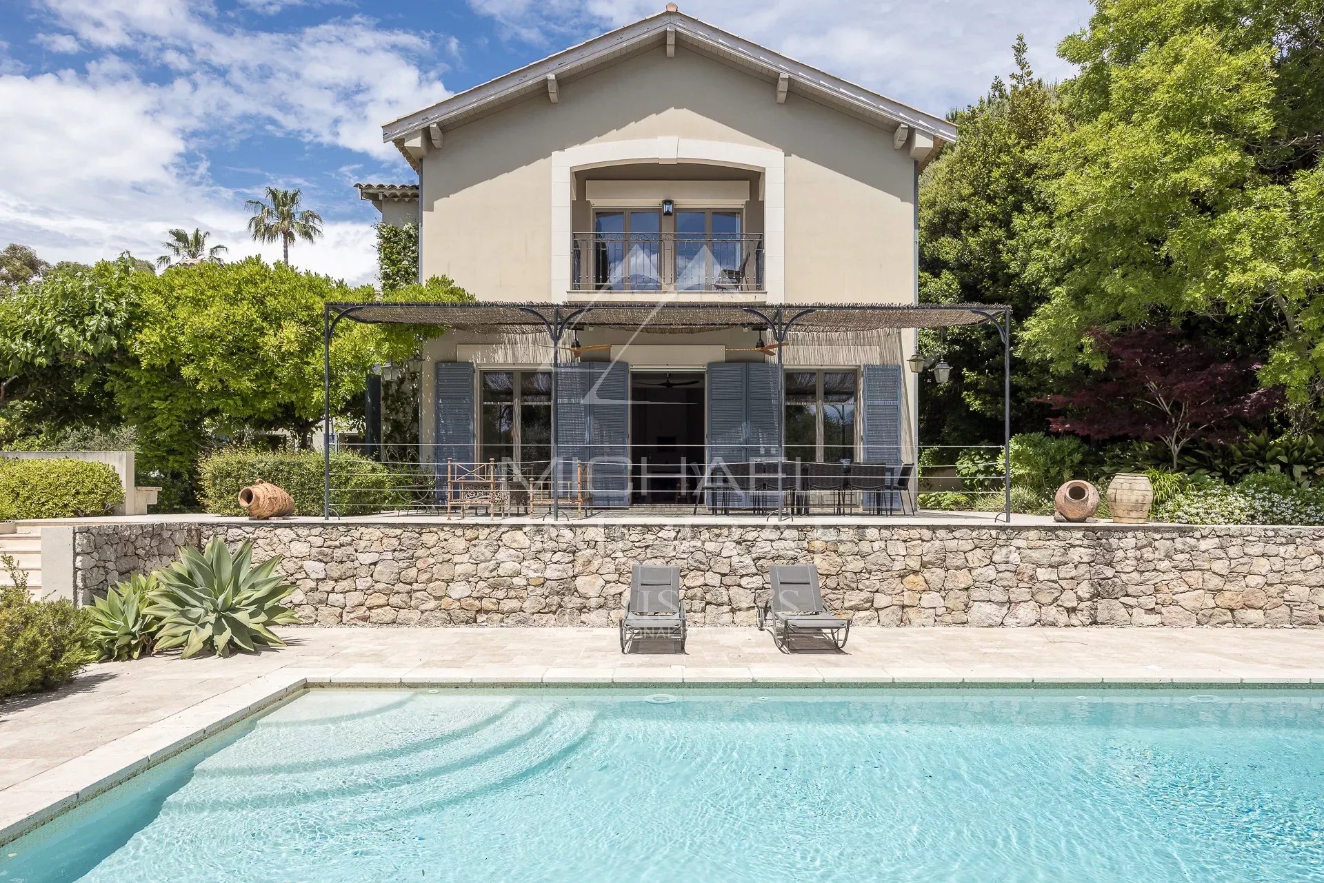 La Ferme Blanche – Domaine d’exception au cœur du Cap d’Antibes